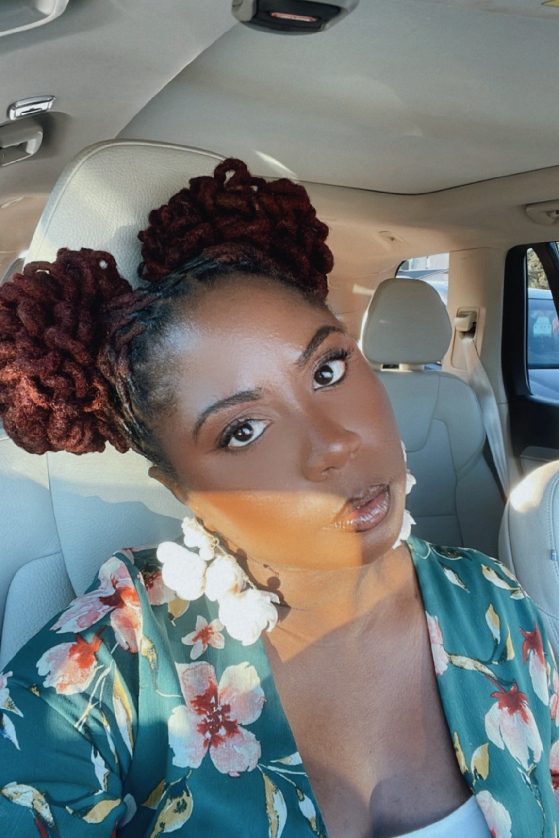 Women always love flowers 🌹🌺🌸especially as an accessory! Floral earrings 

#LTKBeauty #LTKStyleTip #LTKFindsUnder50