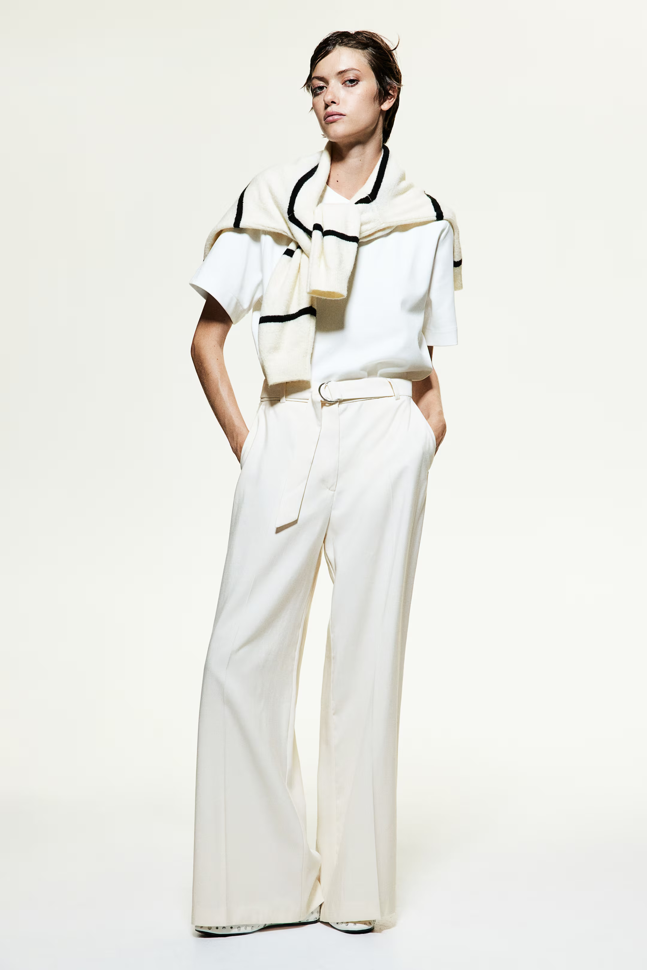Wide belted trousers - Cream - Ladies | H&M GB | H&M (UK, MY, IN, SG, PH, TW, HK)