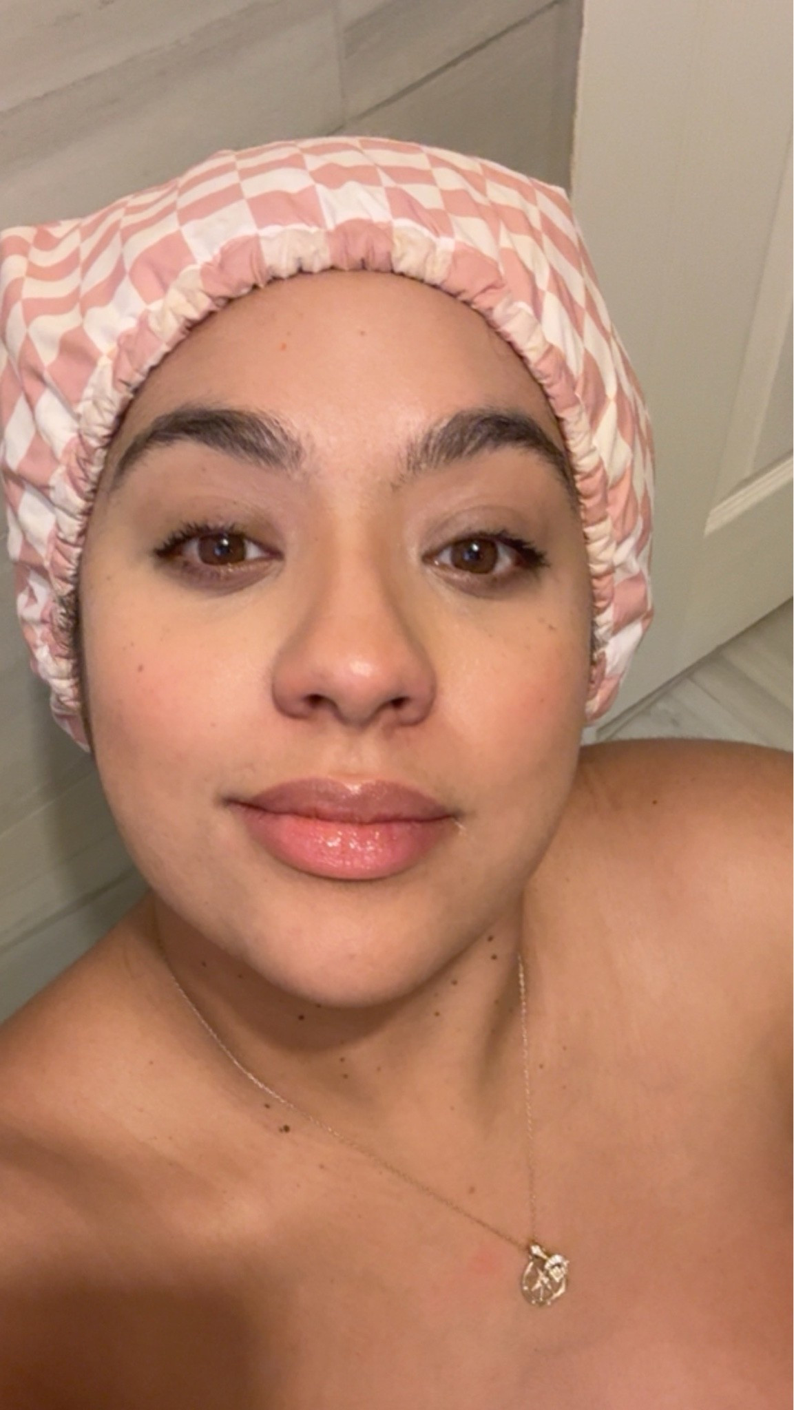 Best shower cap I’ve ever owned! Fits all my hair (I have a ton) and is stain lined!