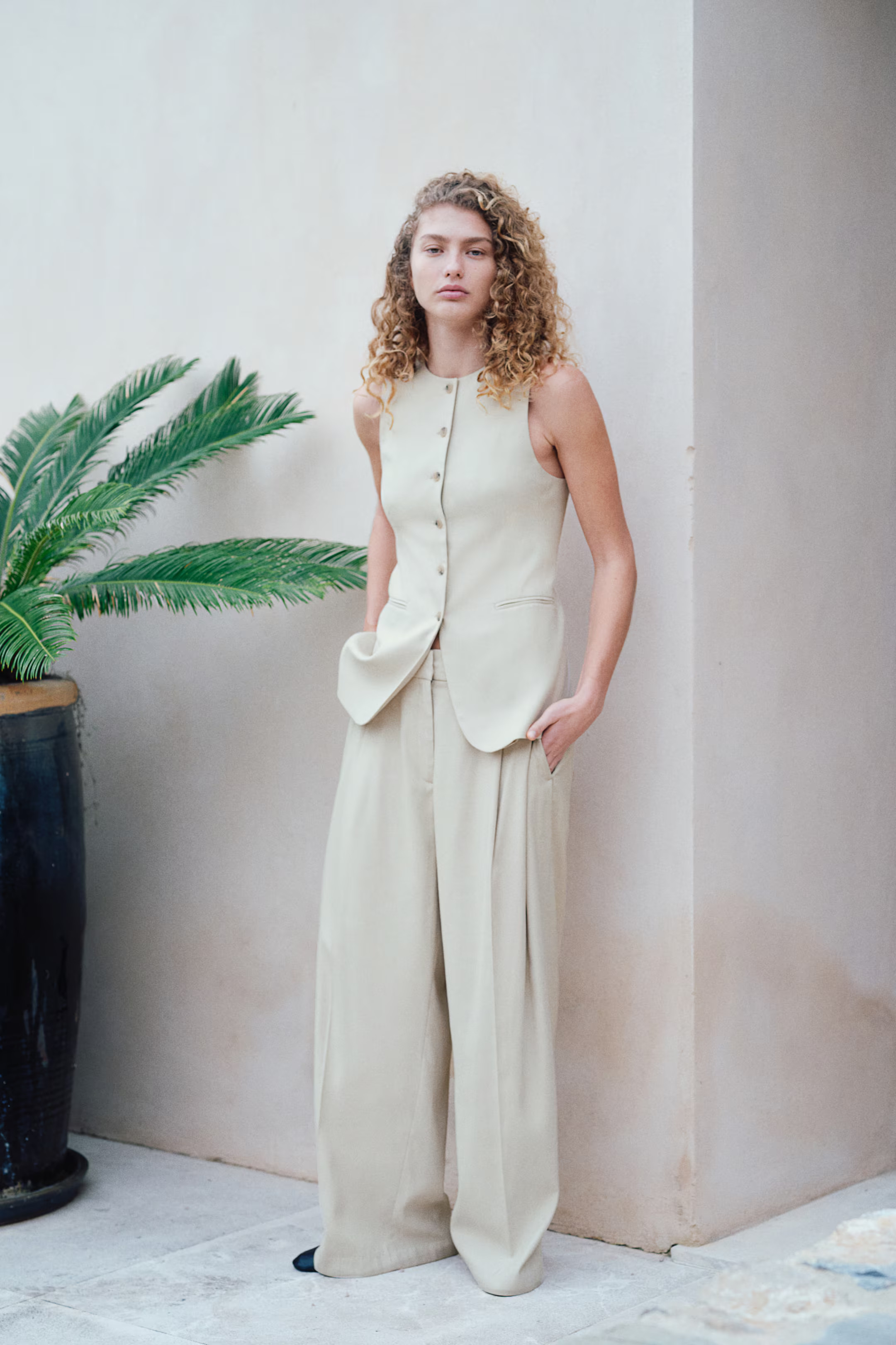 Wide tailored trousers | H&M (UK, MY, IN, SG, PH, TW, HK)