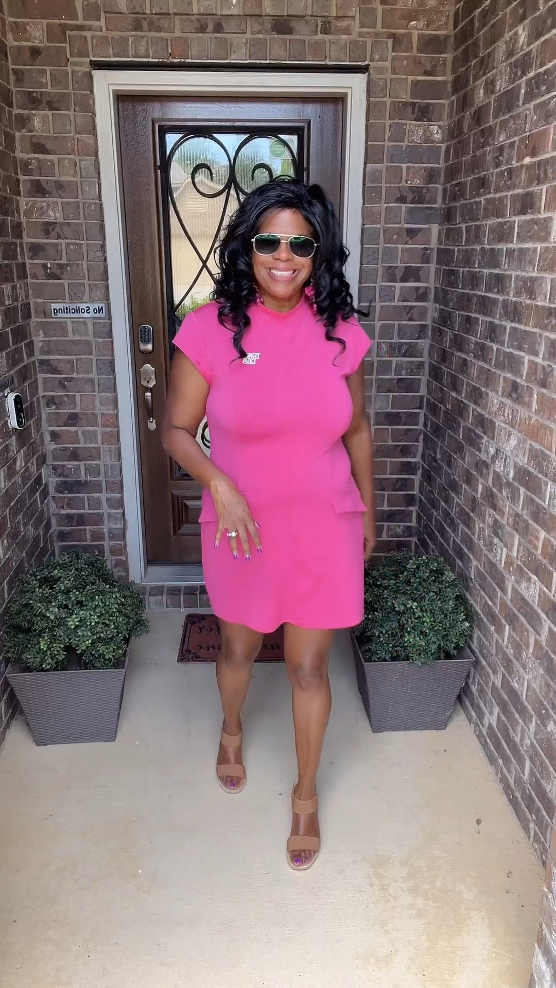 Just looking cute and wanted to share.💕

I love this dress.  It’s comfortable, slimming and comes in lots of colors.

Comment SHOP below to receive a DM with the link to this post on my LTK ⬇ https://liketk.it/5mKkF #ltkstyletip #ltkshoecrush #ltkmidsize
