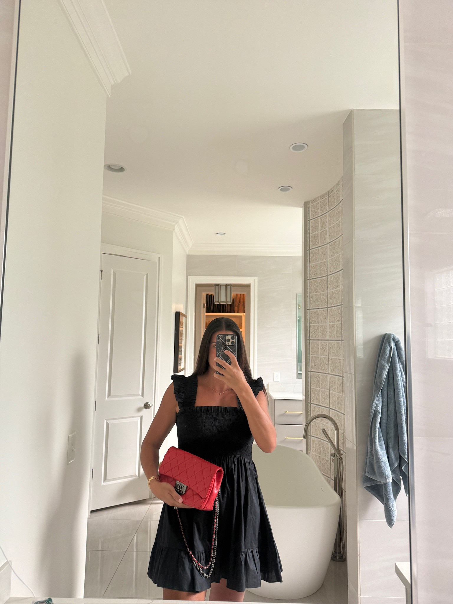 Linked a super affordable version of this dress that looks identical!

Tts: M

Hill house, Amazon dresses, little black dress, lbd, summer outfits, summer dresses, grace white

#LTKootd #LTKgrwm #LTKSeasonal