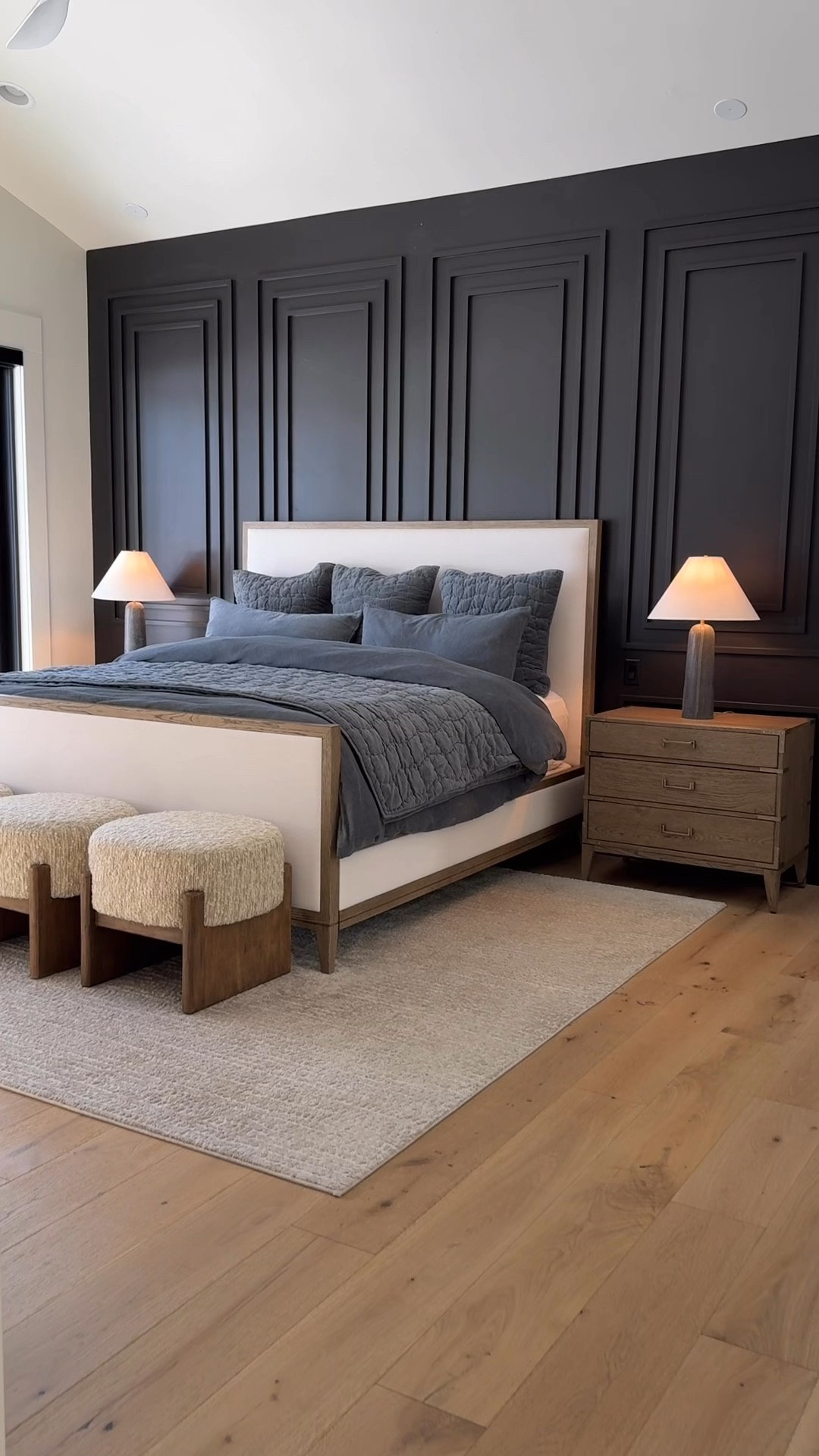 How to get this look: 
.
Bedding in the Cozy Cloud Collection in Steel Blue from @potterybarn:
.
3 Euro Shams
2 King Shams
Duvet cover
Quilt
.
(RH cannot be linked with LTK info below)
Bed: RH Cayden Campaign Fabric Panel Bed in White Perennial Linen Weave and Waxed Grey Oak. 
Nightstands: RH Cayden Campaign in Waxed Grey Oak and Pewter 32”
.
Sheets: I love Cariloha sheets I love the contrast of a white set against the blue. 
.
Rug Details: https://melissa-liddiard.mykajabi.com/custom-rug-guide



#LTKWatchNow #LTKHome #LTKSaleAlert