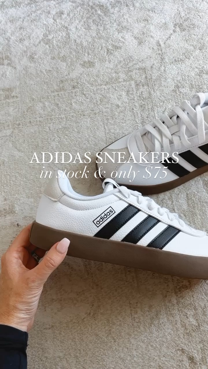 These Adidas sneakers look just like the Sambas that are sold out everywhere! These run true to size, are in stock & only $75!

Adidas sneakers, casual sneakers, adidas samba, neutral sneaker, sneakers 

#LTKshoecrush #LTKSeasonal #LTKfindsunder100