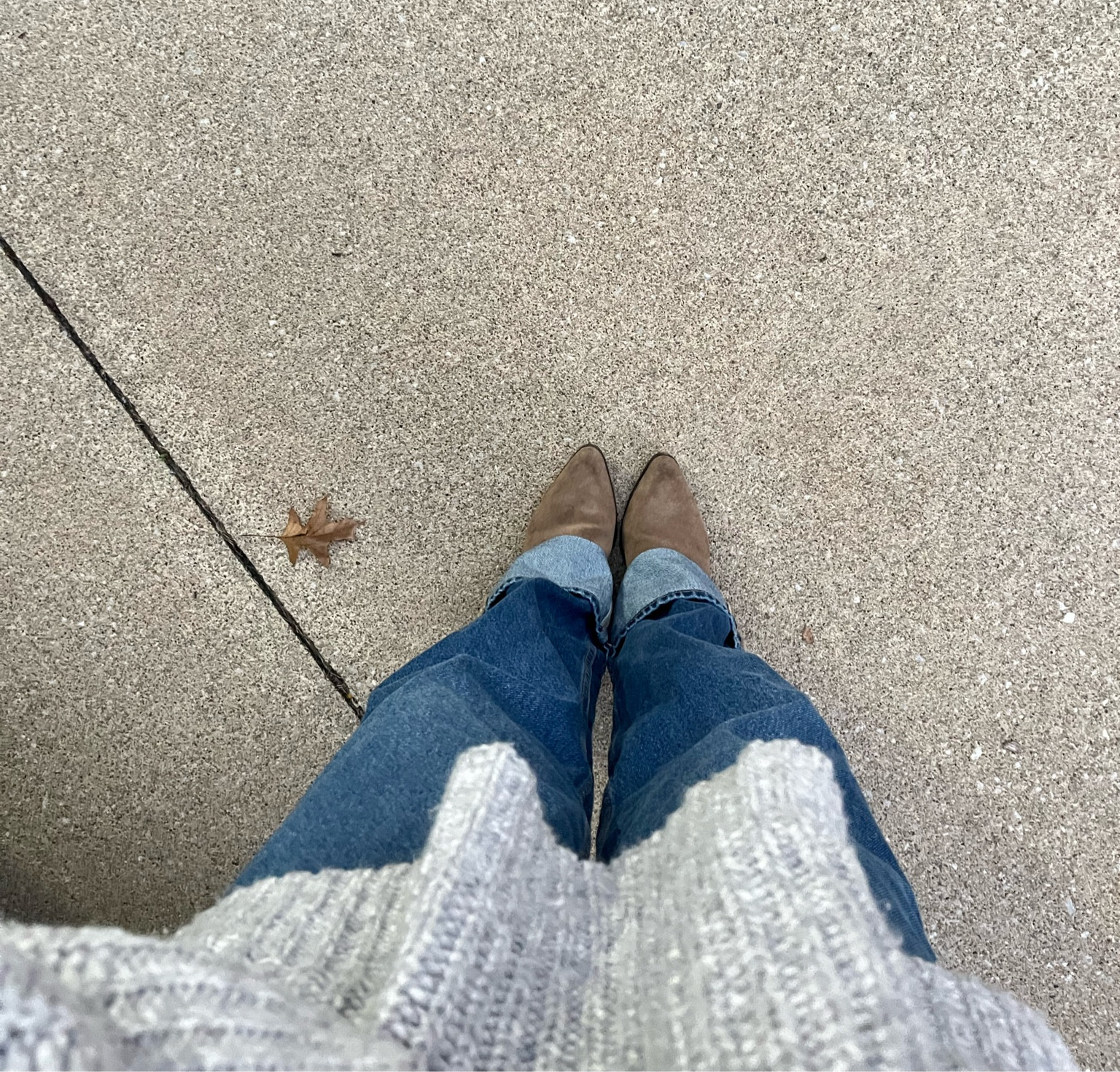 Girls night out🩵👢🍸 

#LTKHoliday #LTKParties #LTKGiftGuide