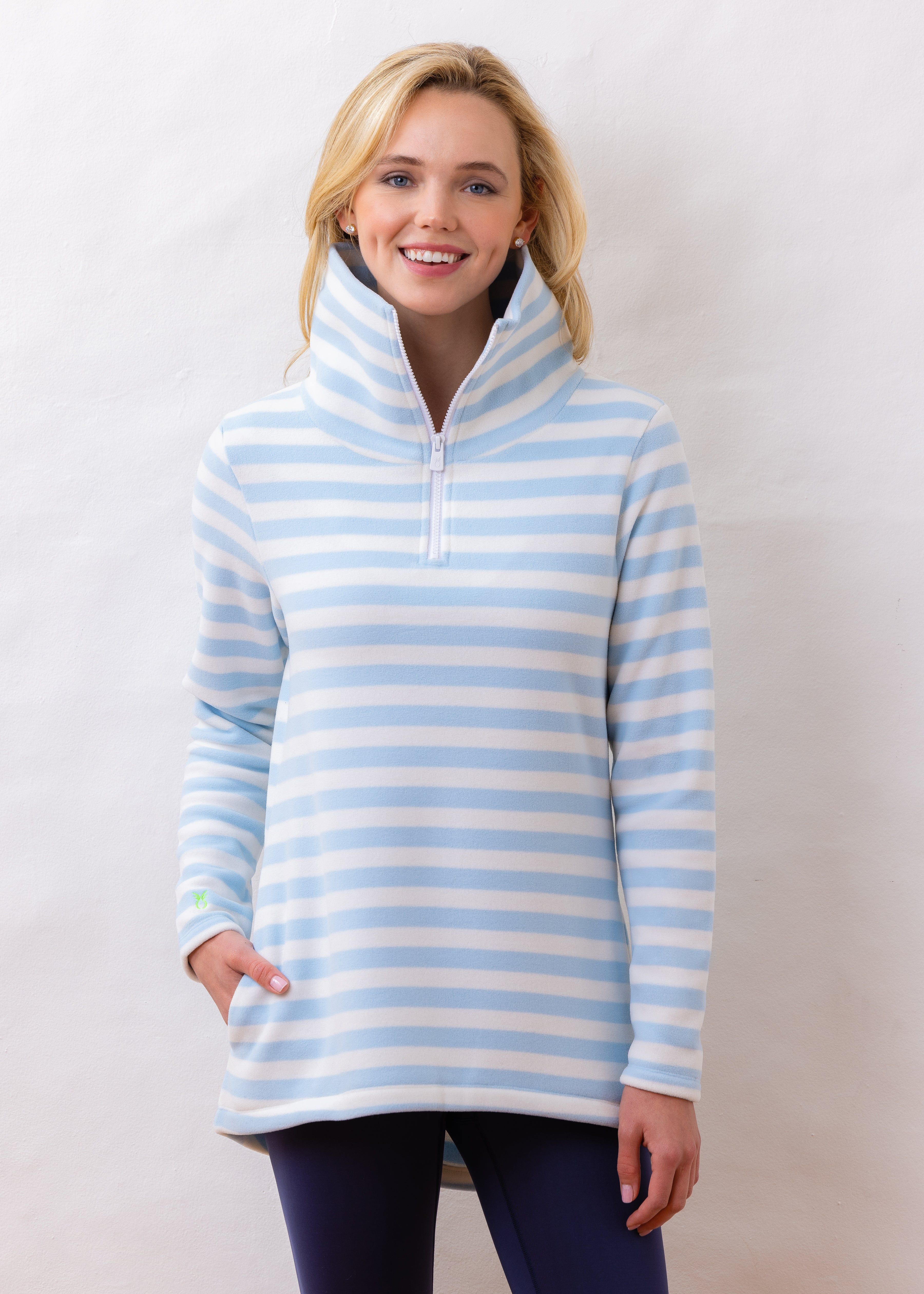 Prospect Pullover in Striped Fleece (Ice Blue / White) | Dudley Stephens