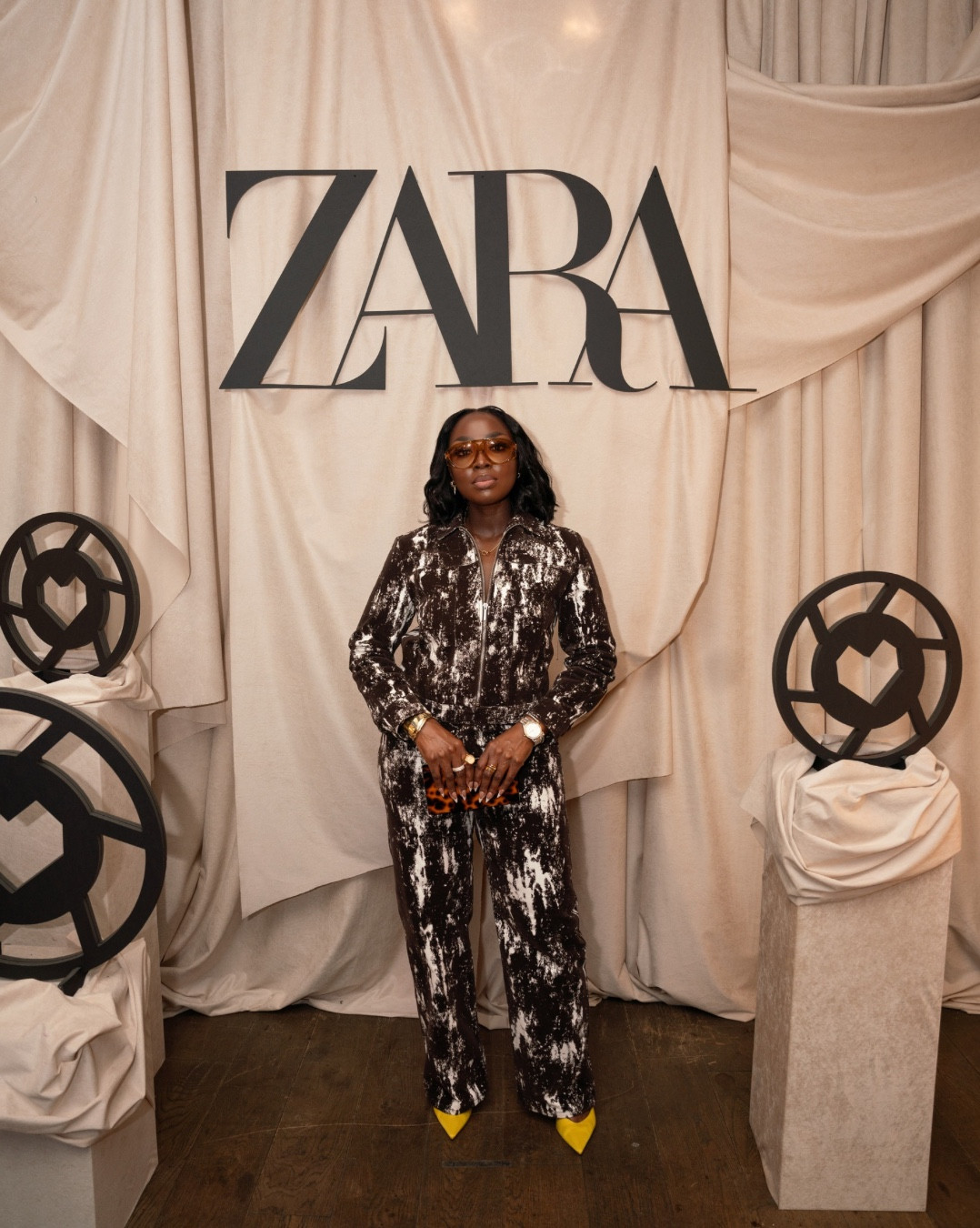 I ran real quick to grab this printed set for the LTK x ZARA event for  #NYFW. As always, I love a good reason to get the girls together! #LTKNYFW #ZaraOutfit #LTKZara #NewYorkFashionWeek #NewYorkCity #FashionWeek

#LTKNYFW #LTKStyleTip #LTKBeauty