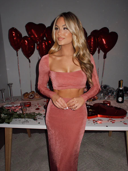 [Pre-Order!] Lavish Romance Top | Lane 201 Boutique