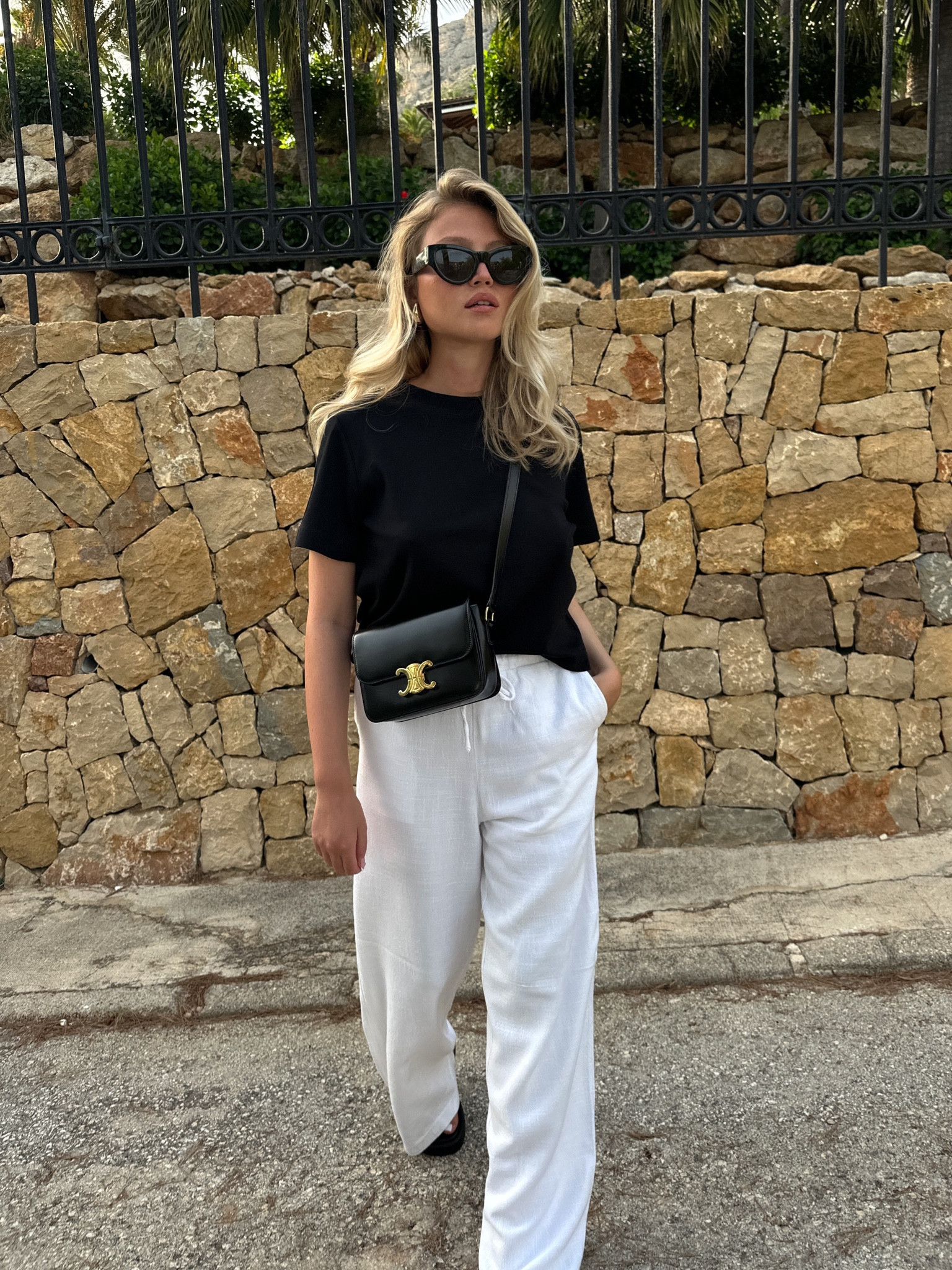 When in Spain #summerfav #blackandwhite 