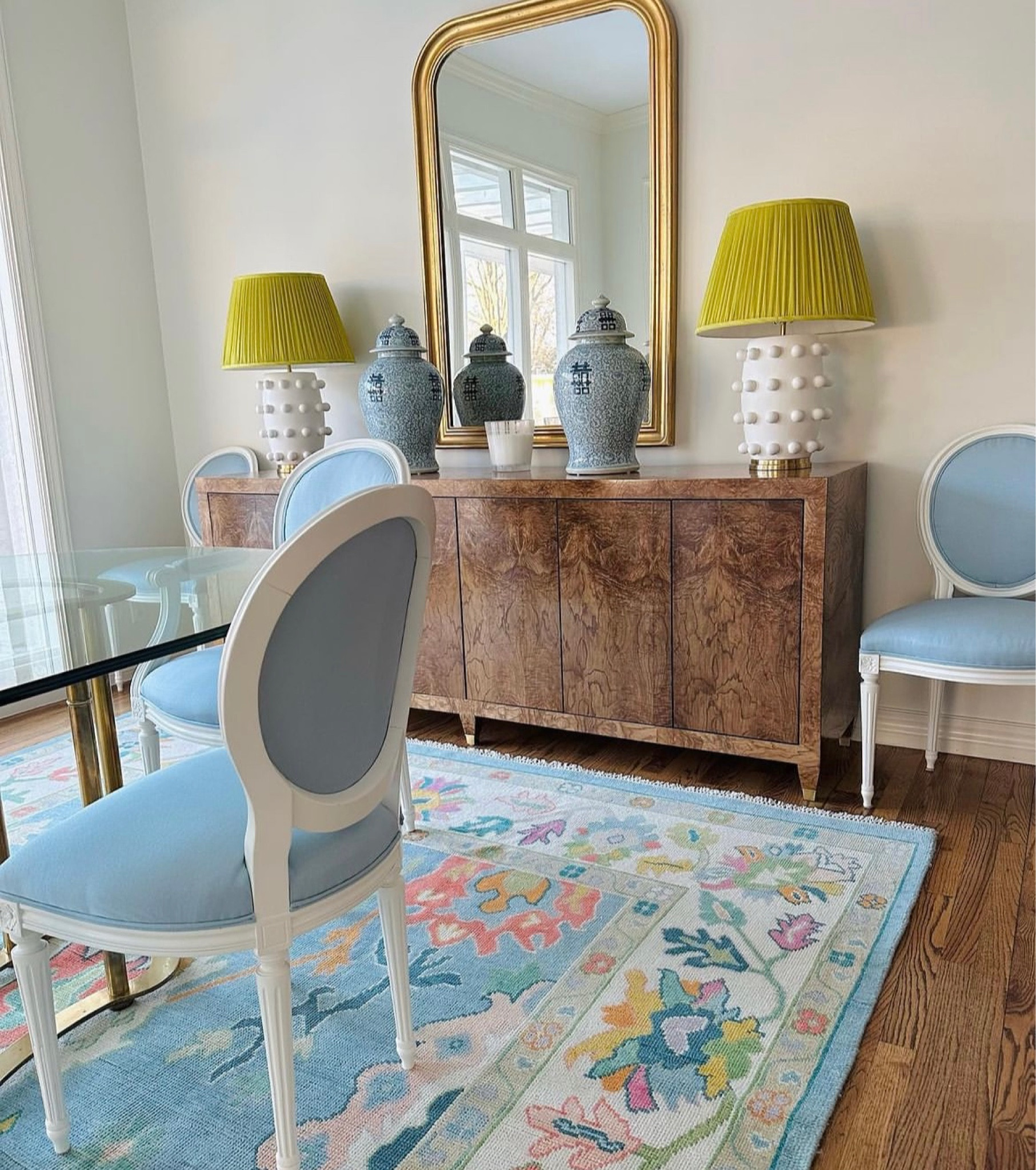 Loom and company rugs are the best addition to any room 😍 

#LTKFind #LTKhome