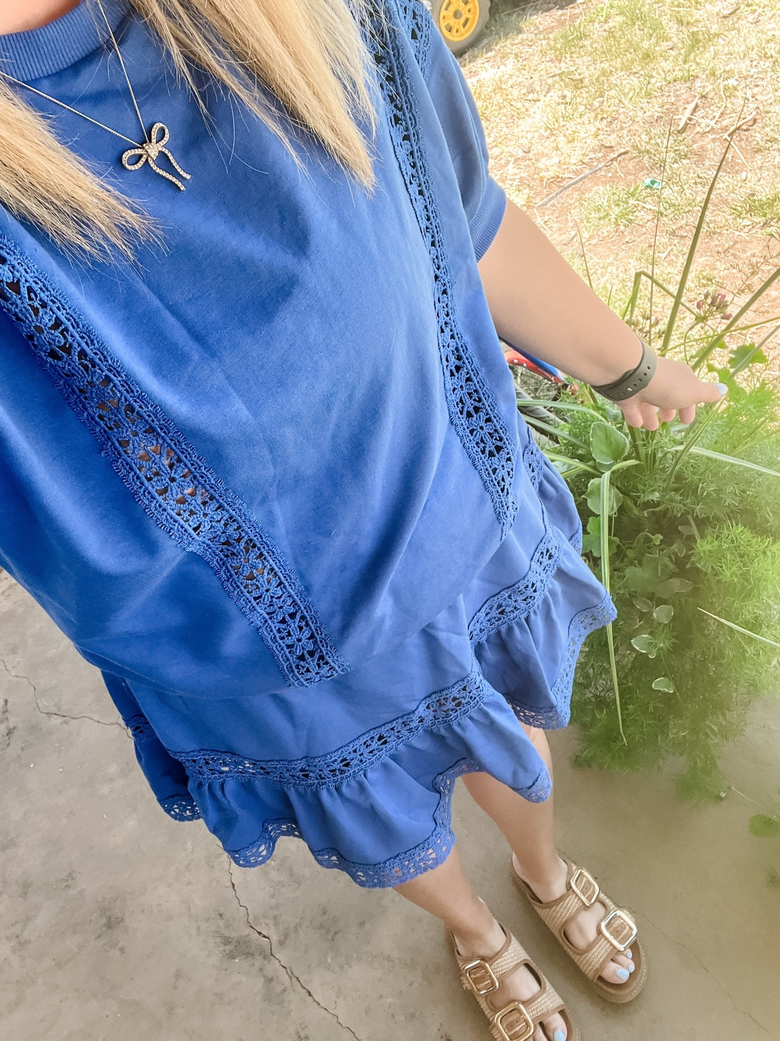 Perfect mom outfit for summer

#LTKmomlife #LTKgrwm #LTKootd
