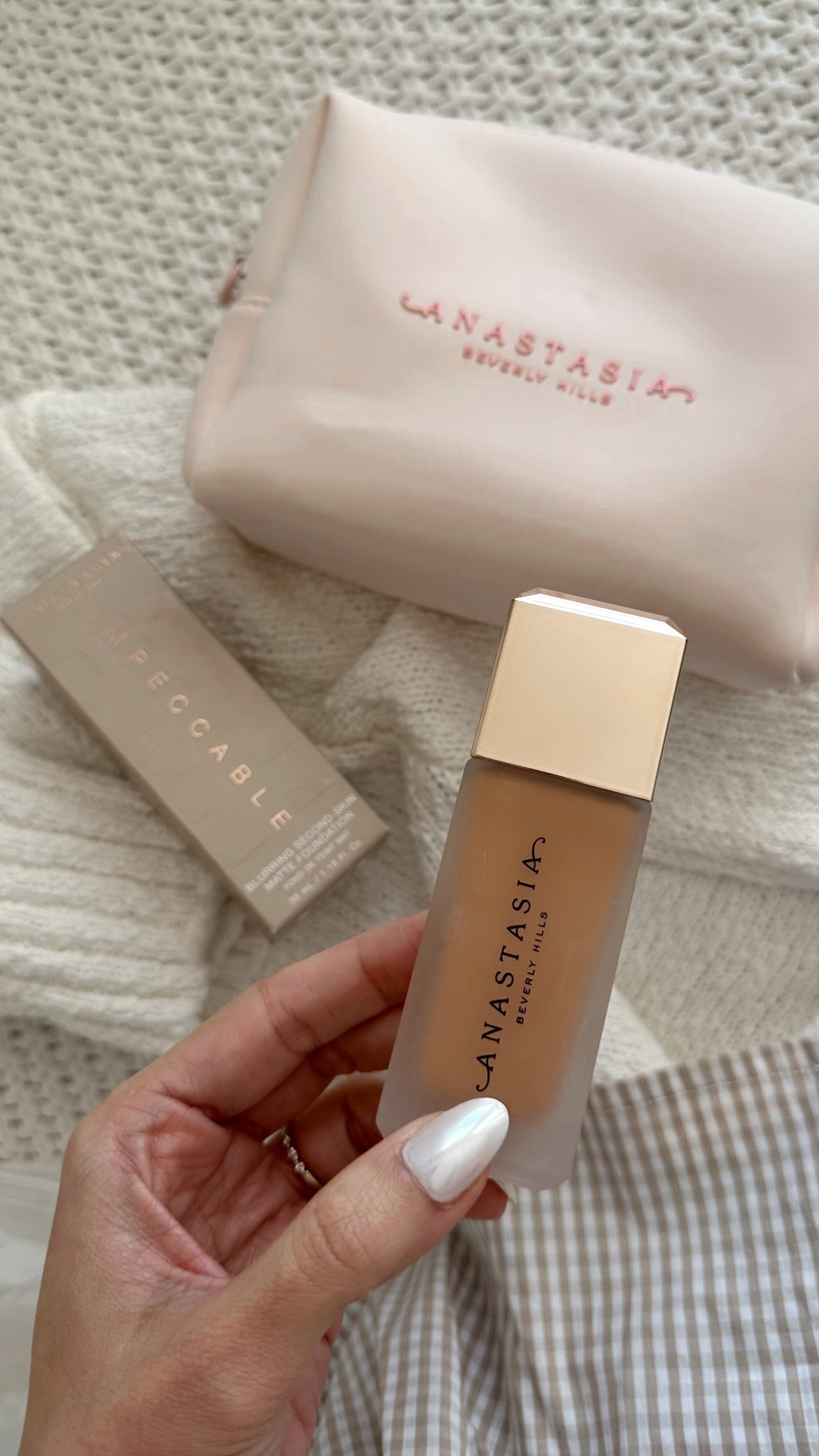 Blurring matte foundation by Anastasia Beverly Hills 

#LTKBeauty