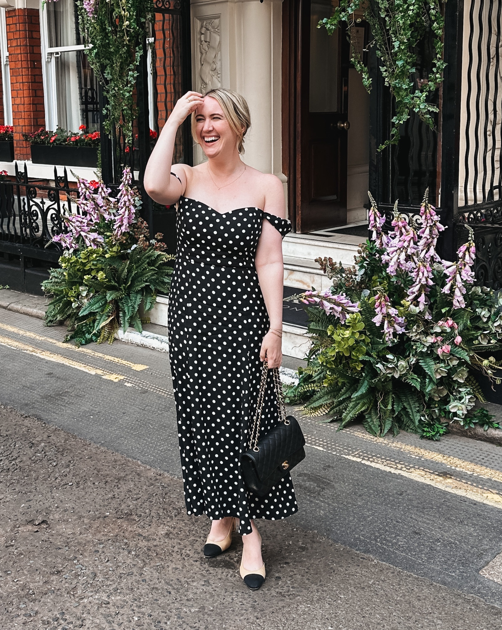 Polka dot dress by reformation (8)
Midi dress 