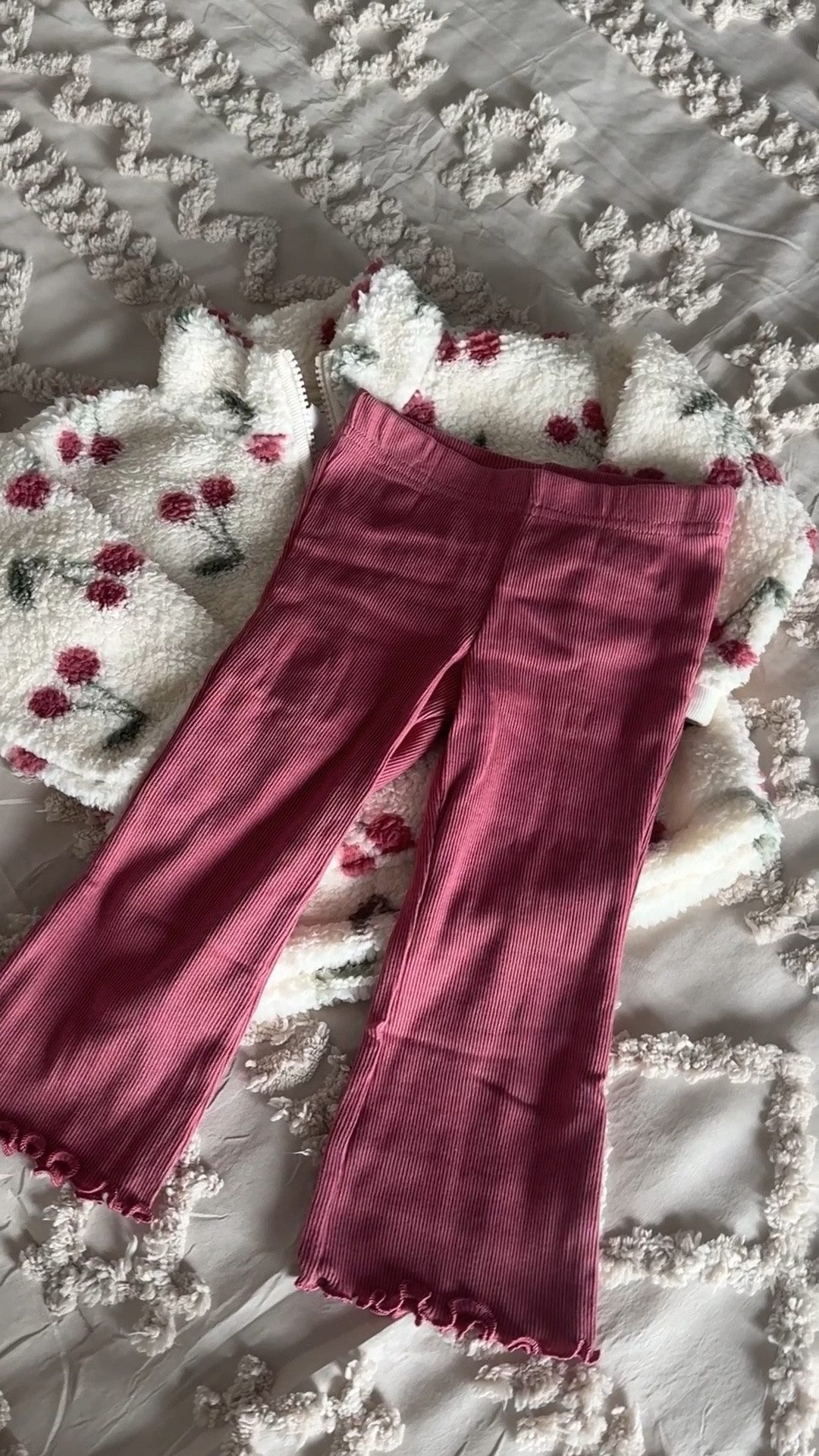 12 month old baby girl Walmart haul 🤍🍂 

#LTKSeasonal #LTKKids #LTKBaby