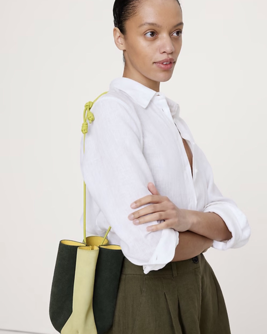 Not practical for every day, but very cute. Good vacation bag. 