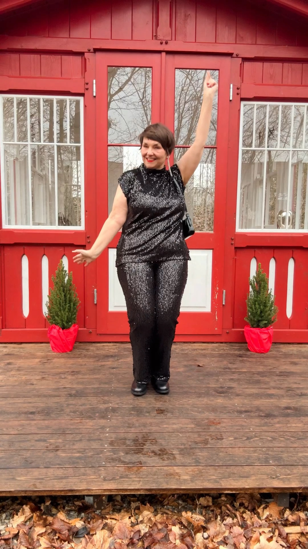 Noch 20 Tage bis Weihnachten – meine Festtagsgarderobe steht! Viel Glitzer 
ist ein Muss! Das sind meine Favoriten von Bonprix. ❤️

#LTKdeutschland #LTKfestive #LTKmidsize