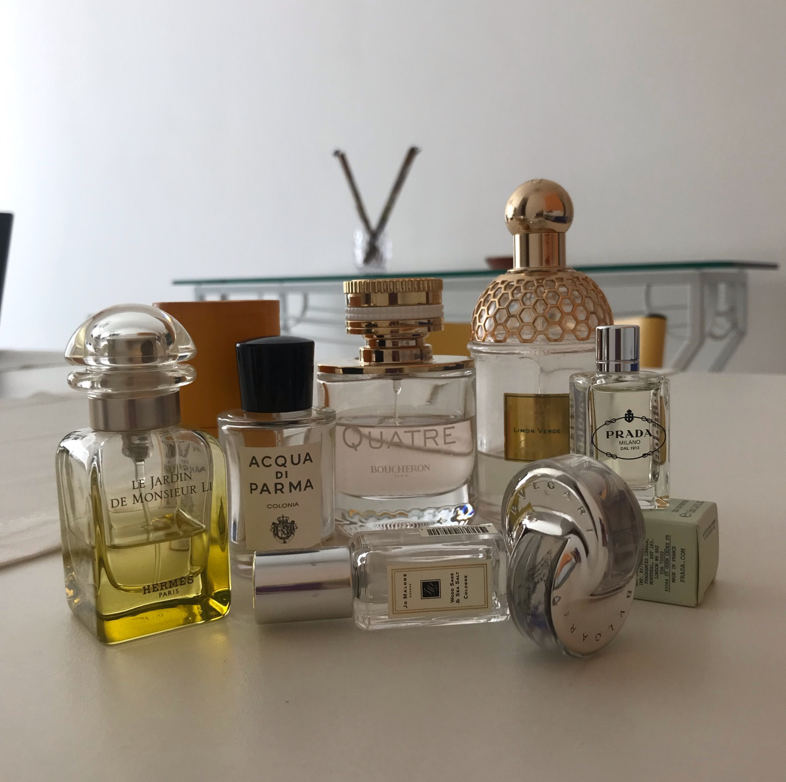 Tá calor, né?
Segue dicas de perfumes fresco -não necessariamente citricos- perfeitos para serem usados no verão!

#LTKbrasil #LTKSeasonal #LTKbeauty