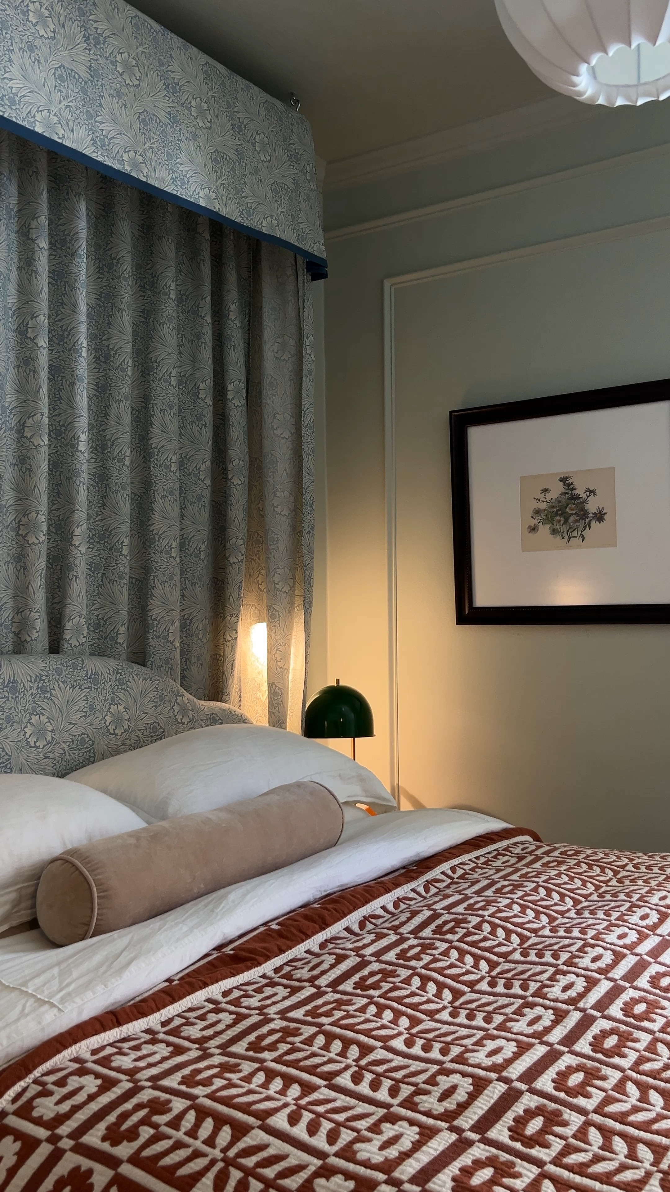 Luxury Leesa mattress. Right now you can get a @leesasleep mattress for 30% off!
Use code CWAso for an extra $50. This coupon code is stackable with any other discounts they have
If you are in the market for a new mattress I 10/10 recommend.

#leesasleep #ad #mattress

#LTKFallSale #LTKHome #LTKSaleAlert