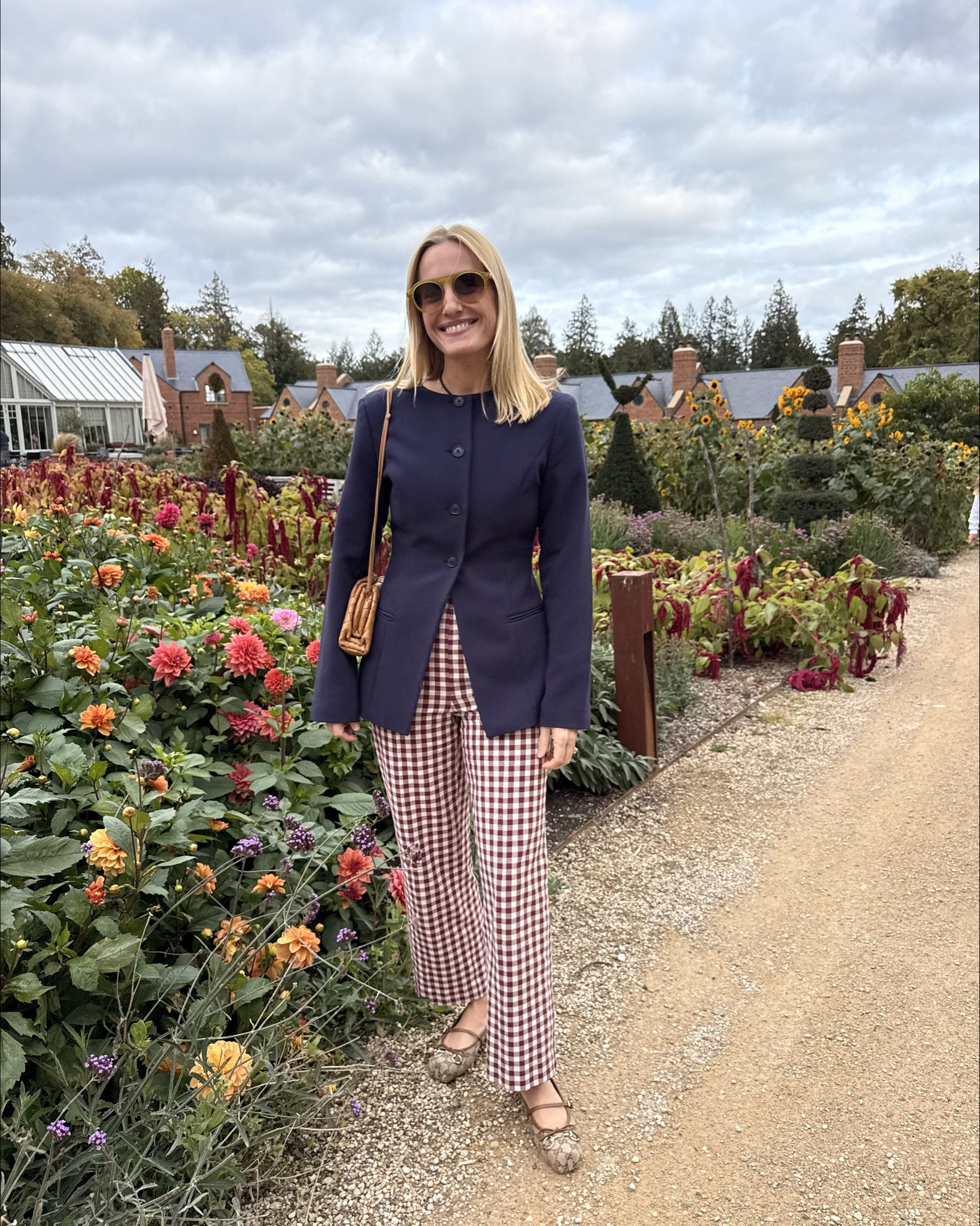 The cotswolds makes a pretty dreamy backdrop - and it’s included in @expedia ‘s Unpack 26 destinations of the year! #EGpartner #EGambassador #unpacktraveltrends #ad #paidlink @hotelsdotcom @vrbo  

#LTKSeasonal #LTKTravel