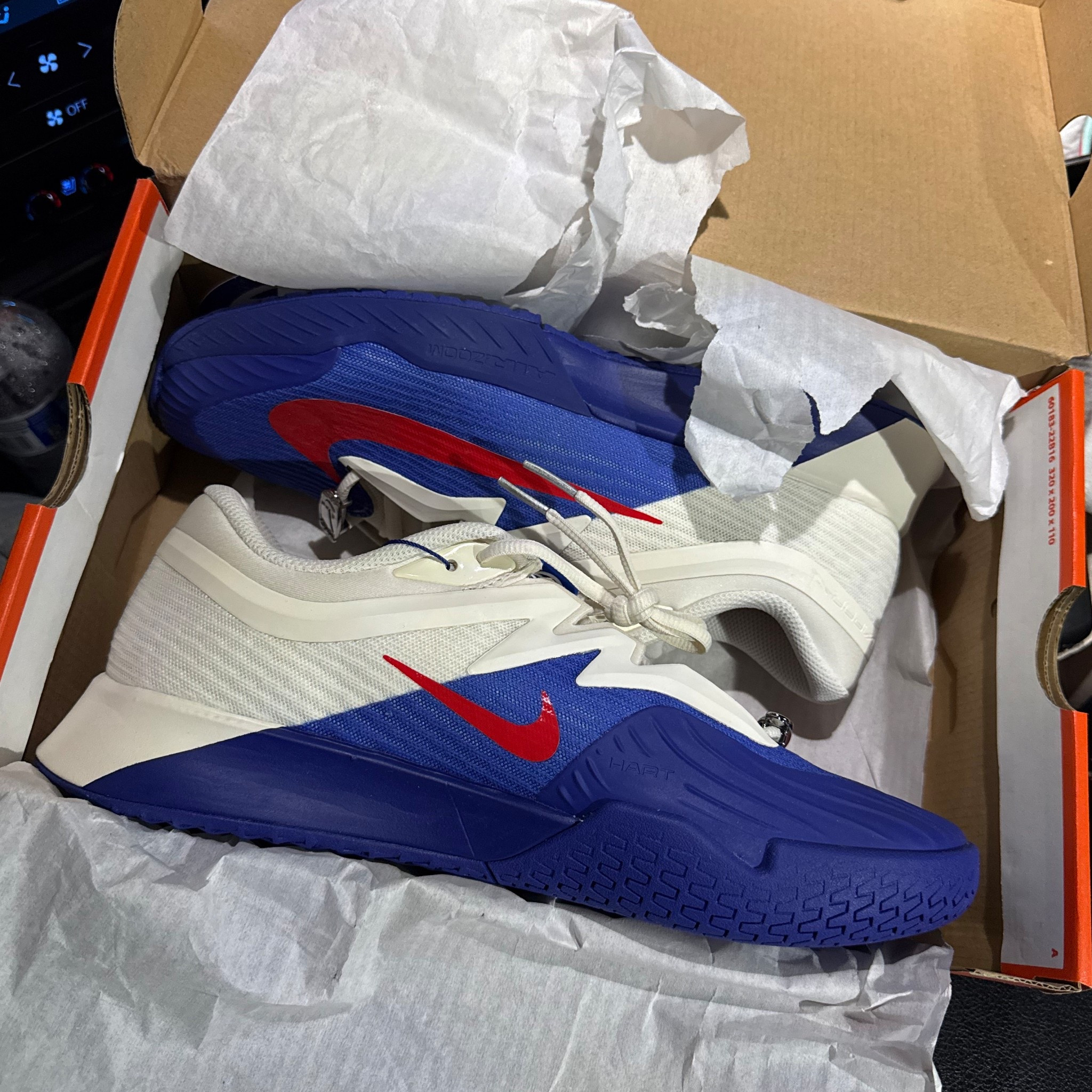 Unique color, very pretty tennis shoes for men 

#shoecrush

#LTKfitnessgoals