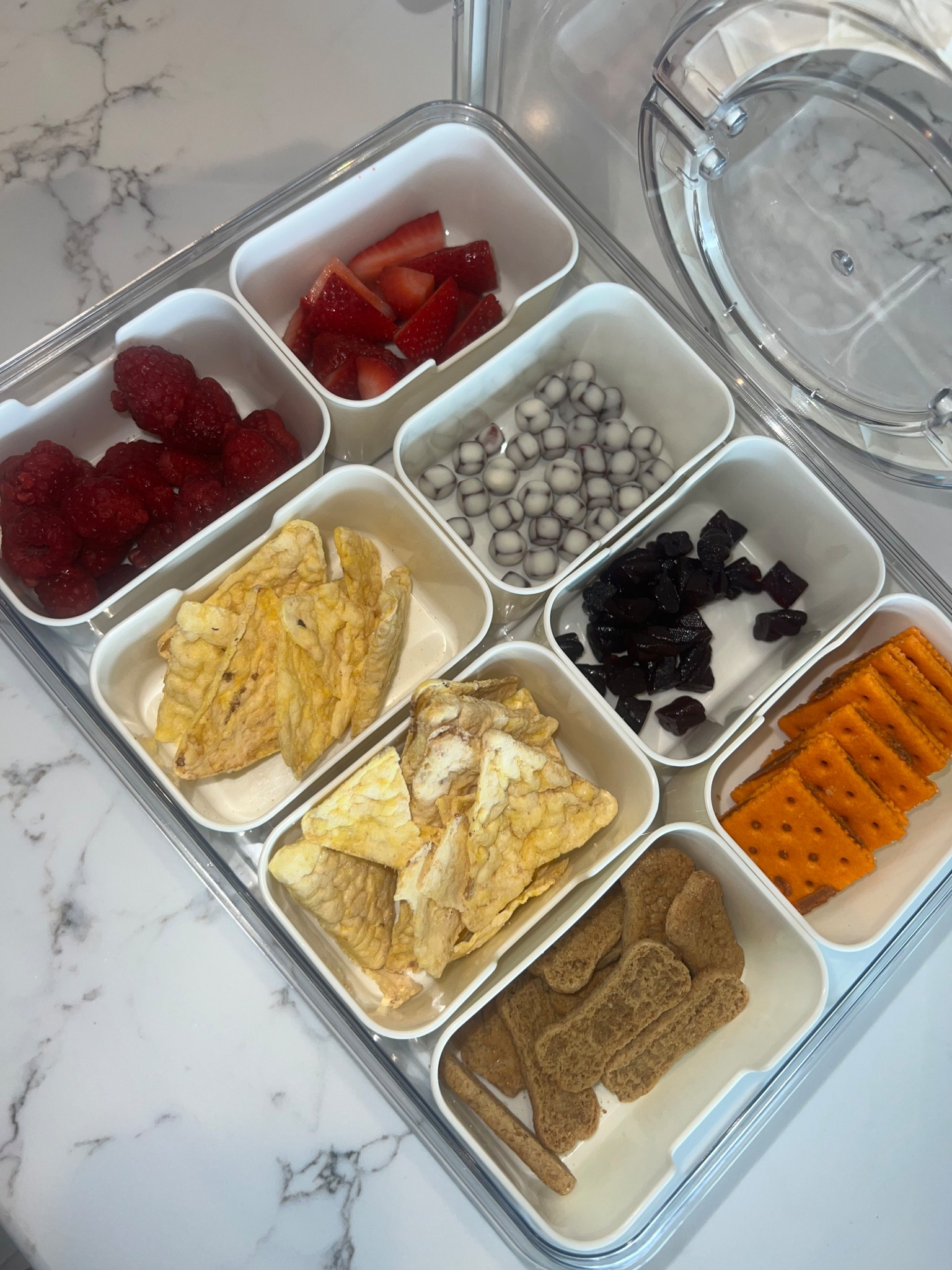 My kids are obsessed with this snack container! 

#LTKKids #LTKSummerEdit #LTKHome