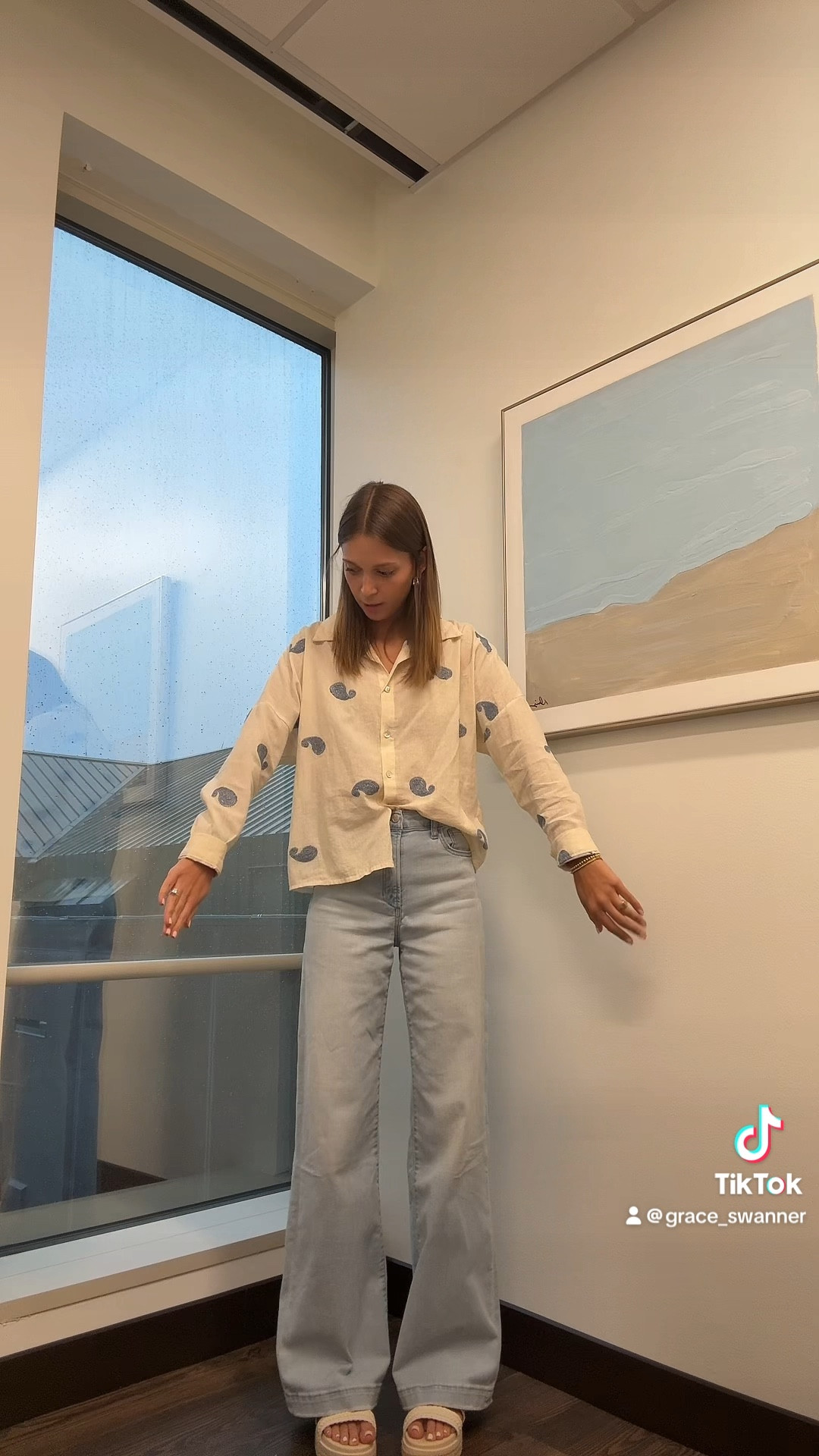 Rainy day and random outfit! 

#LTKSeasonal #LTKFindsUnder50 #LTKStyleTip