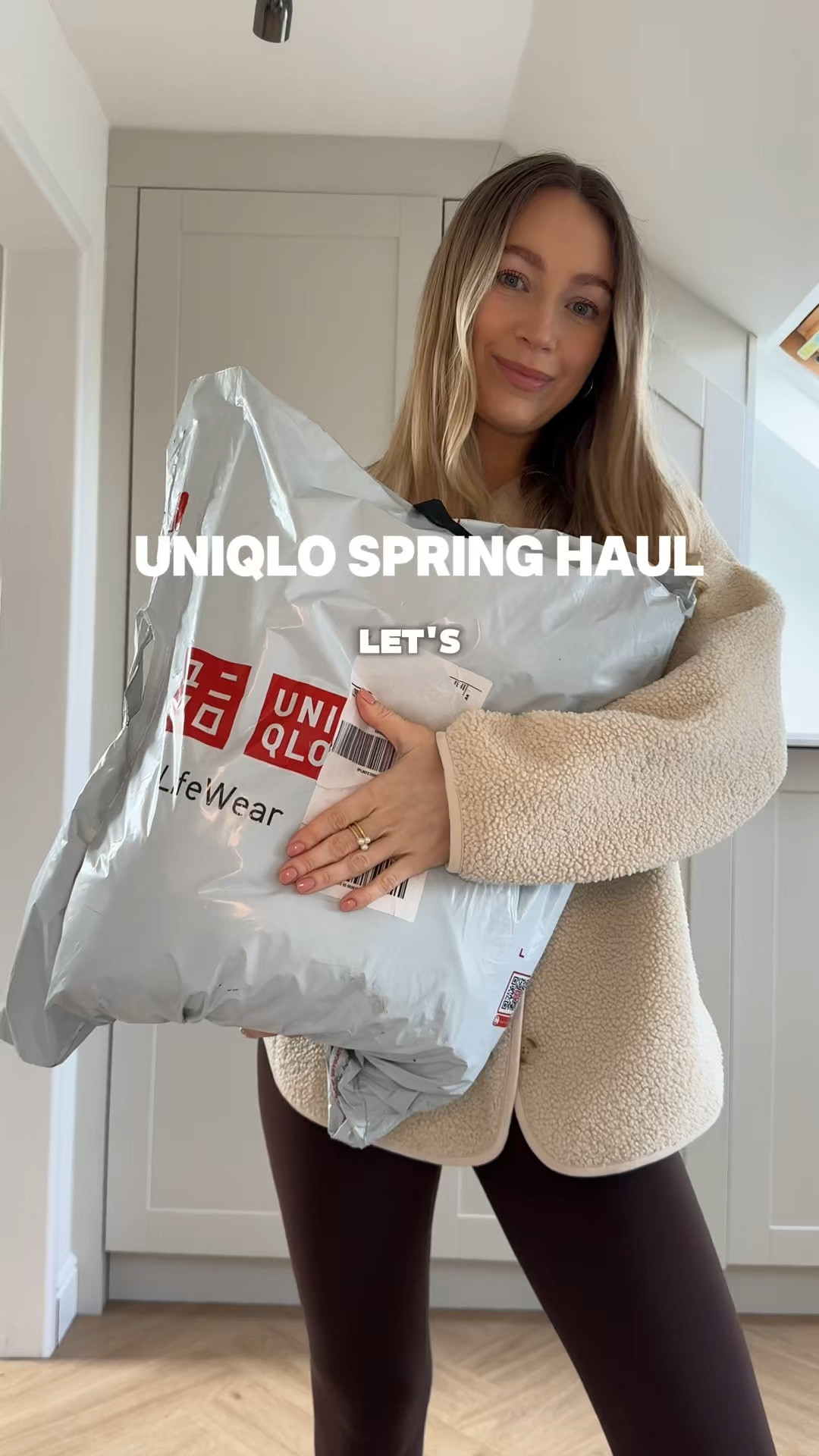 A spring haul from Uniqlo eeeek 🌞 What is your fave item?

Size references -
Jeans 25 31
Bra top XS
Denim shirt S
Gingham trouser S
White t shirt S
Satin skirt S
Satin top S 
🤍



#LTKspring