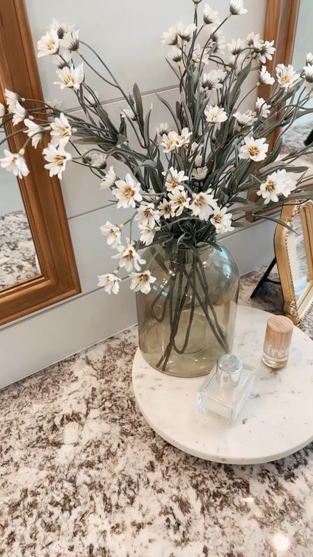 Spring florals, faux wild daisy’s 

#LTKSpringSale #LTKSeasonal #LTKfindsunder50