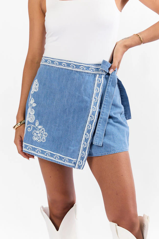 Prairie Rose Embroidered Chambray Skort | Pink Lily