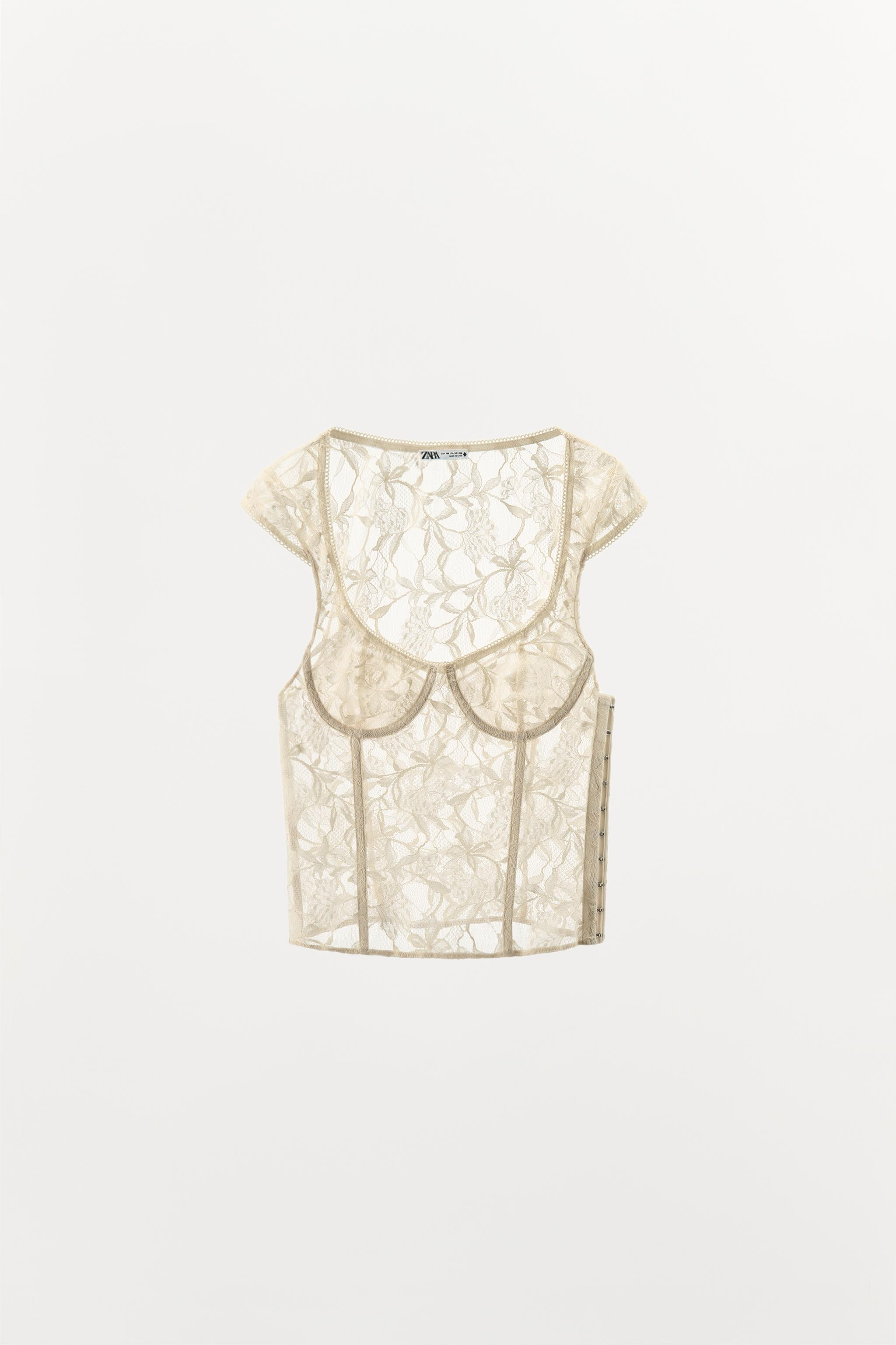 Bustier-style top with underwire made of soft lace fabric. Round neckline and cap sleeves. Featur... | Zara US