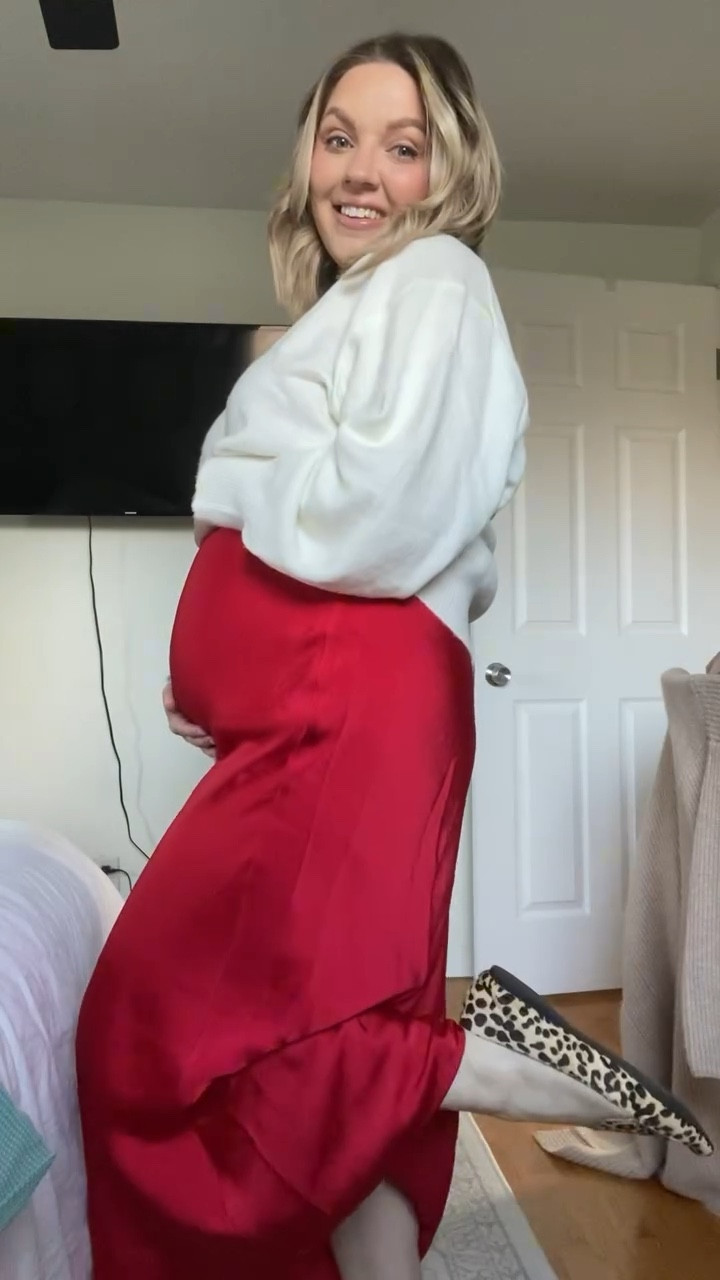 Dressing up has not been happening much during this pregnancy. But, with Valentine’s Day coming up and our commitment to monthly date nights, I wanted to find something cute, and comfy to wear out. 

This skirt and sweater combo was iiiiit! I love that the skirt shows off my growing bump. The sweater is so fun with the balloon sleeve detail. It runs tts and will pair really well with jeans once I have the baby. 

Can’t forget the fun pop of leopard with these classic Steve Madden flats. I’ve had them for several years. And they never let me down