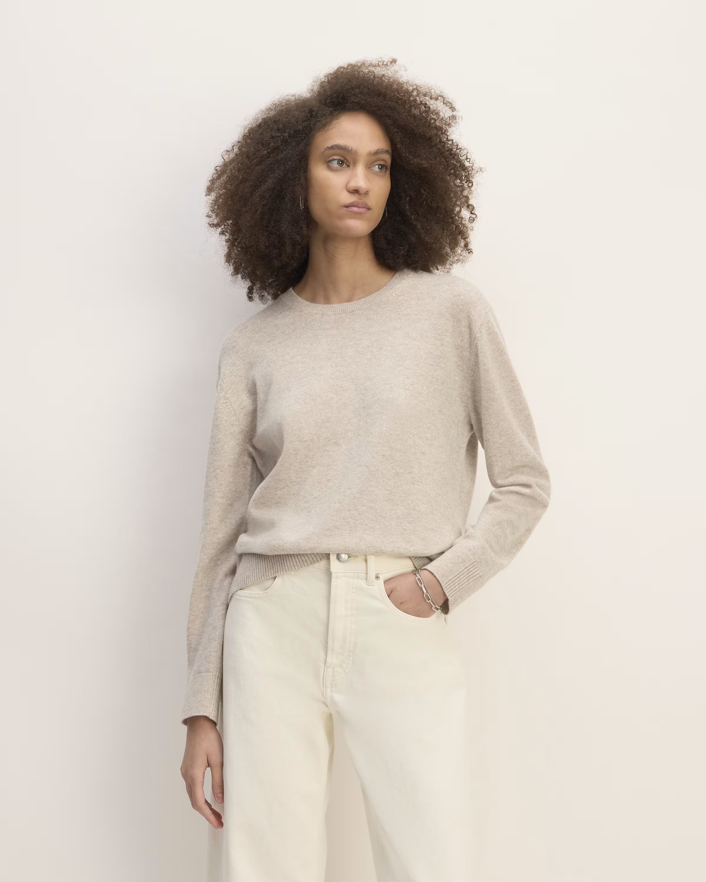 The Cashmere Classic Crew Sweater€1884.4 (34 Reviews)4.4 out of 5 stars. 34 reviews Price inclu... | Everlane
