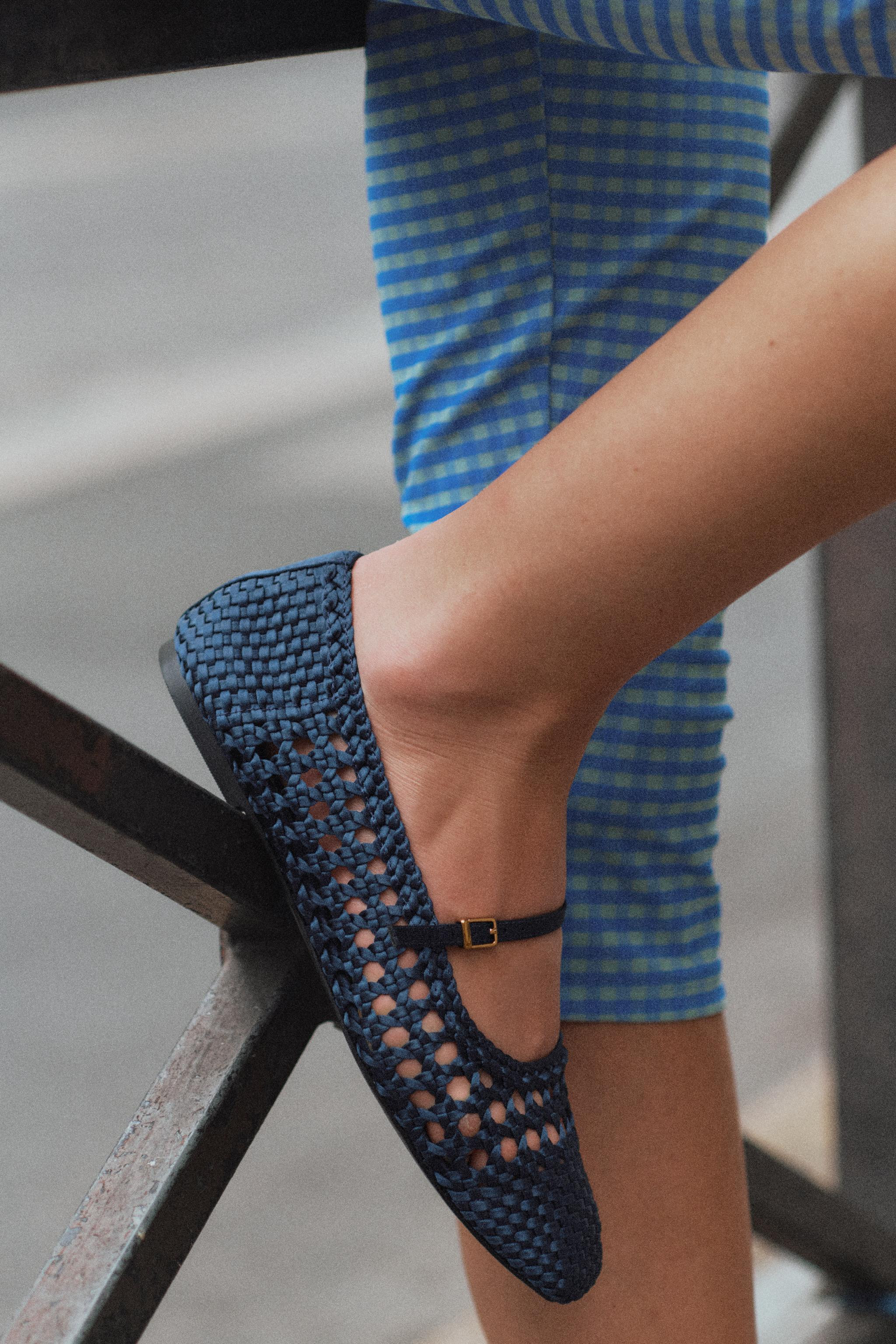 BRAIDED BUCKLE BALLET FLATS | Zara Canada