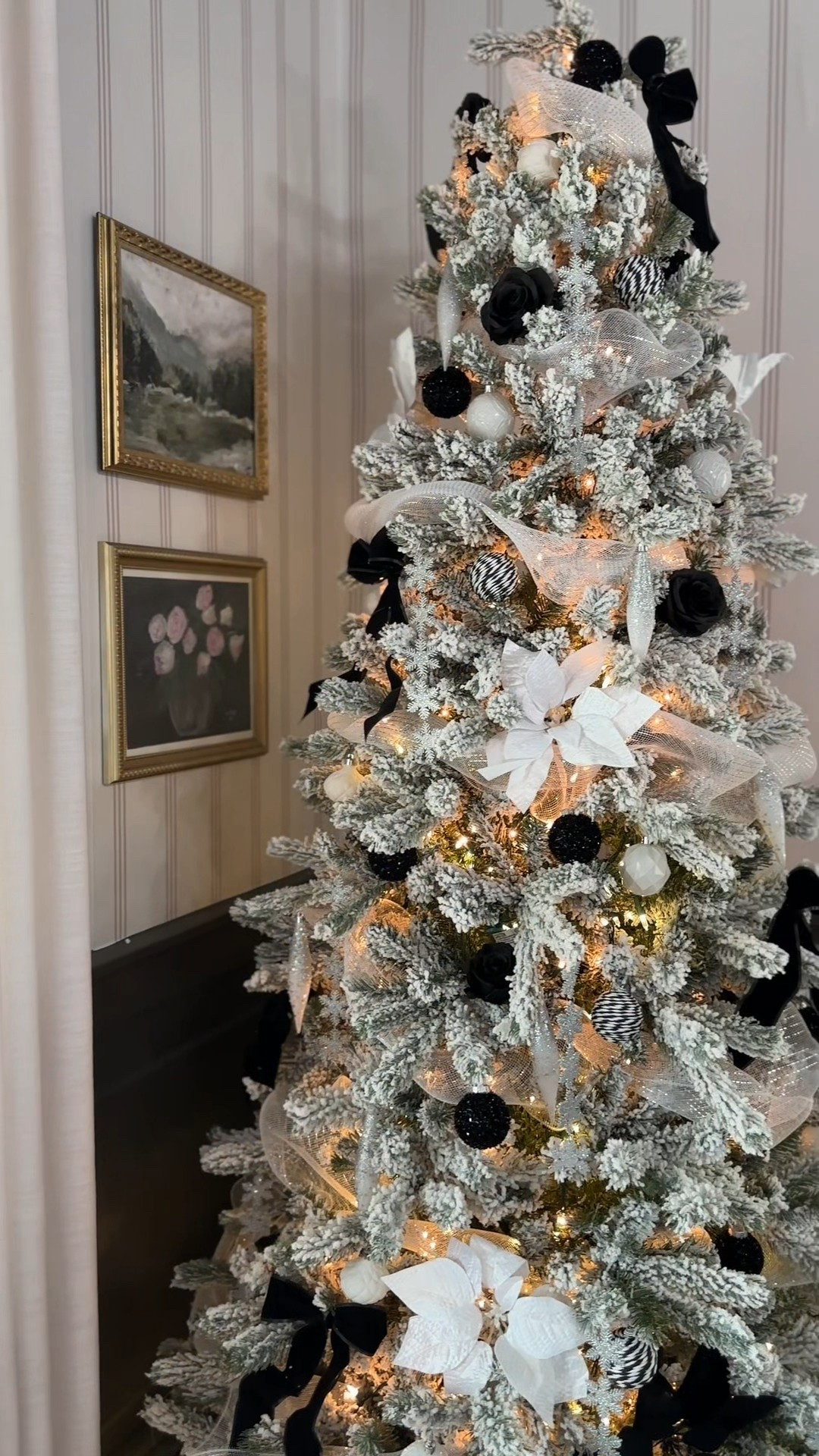 viral black and white christmas ! 

#LTKHoliday #LTKGiftGuide #LTKCyberWeek