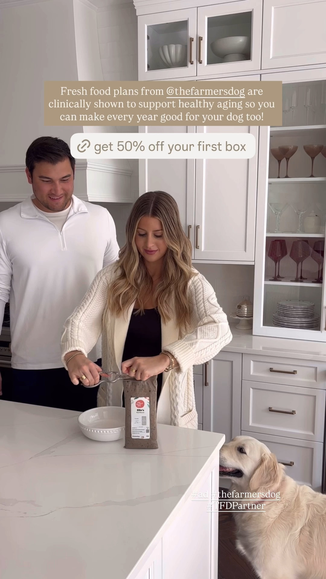 #ad Every year with Ellie is a good one, so this year we’re starting with fresh food! 🐾 🤍@thefarmersdog Fresh food plans are clinically shown to support healthy aging and help dogs maintain a healthy weight! You can get 50% off your first box below! #thefarmersdog #TFDPartner 