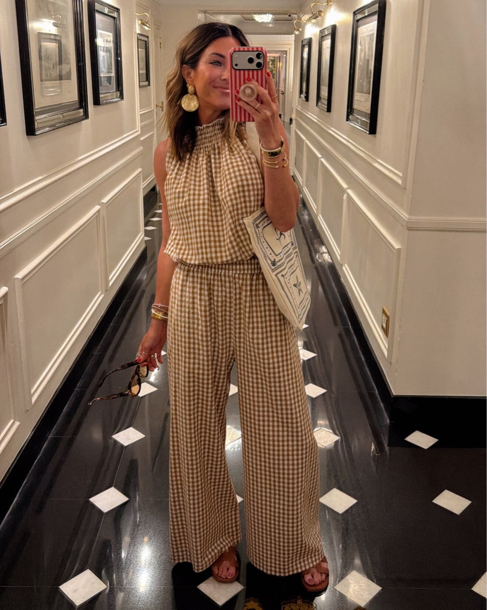 Packed this in two colors! Easy, chic, and super comfy! Wearing size small.

#LTKdayinmylife #LTKgrwm #LTKTravel
