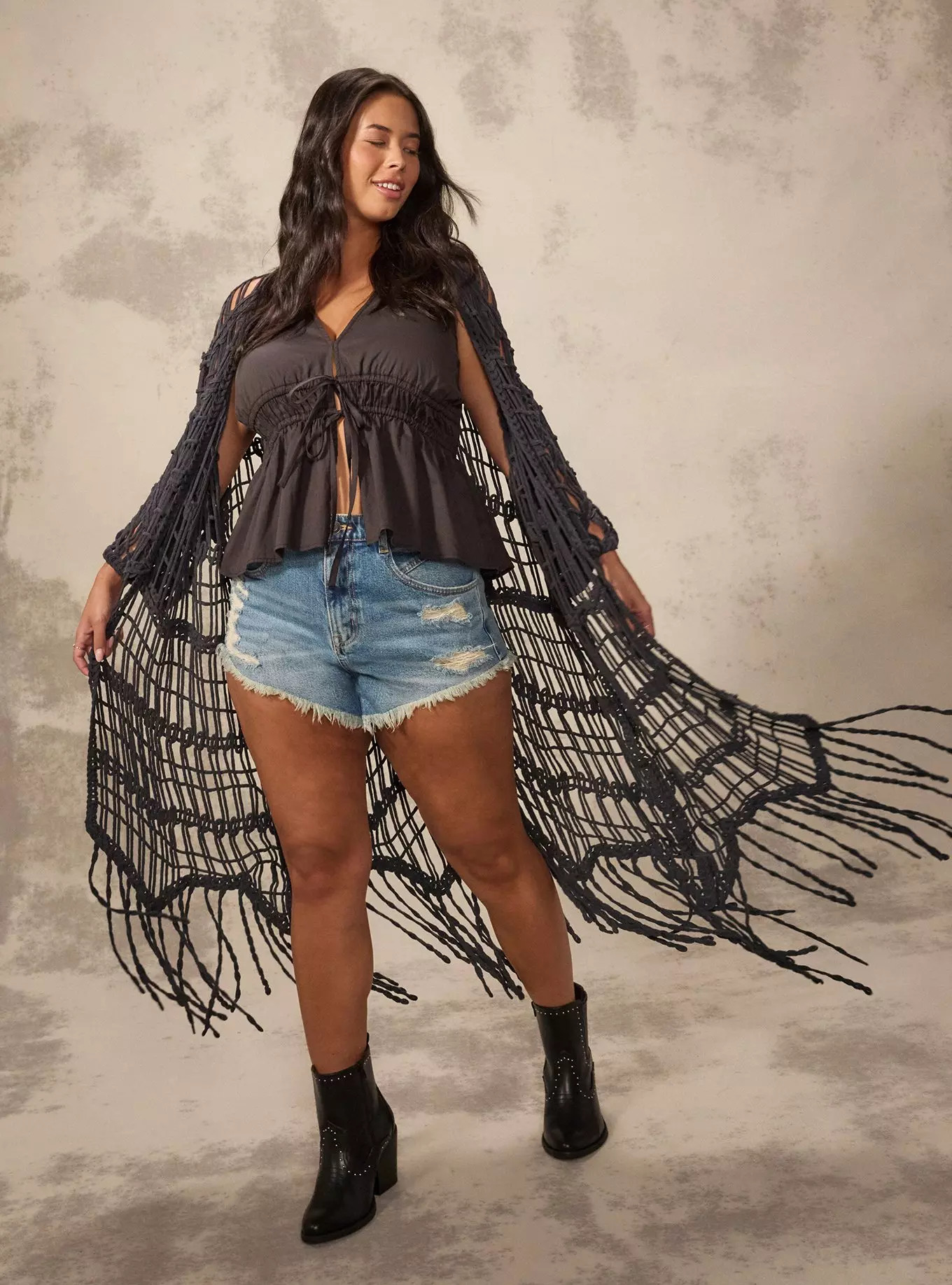 Festi Crochet Fringe Kimono | Torrid (US & Canada)