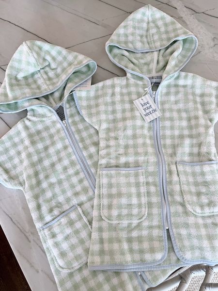 The cutest hooded pool/beach zip up coverups for kids! 

#LTKKids #LTKBaby