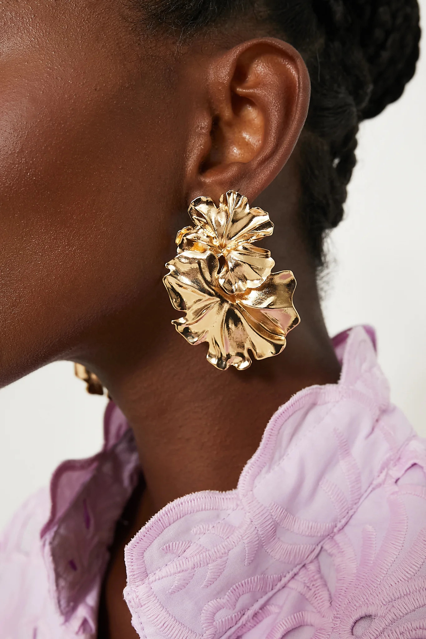 Gold Noveldo Earrings | Tuckernuck (US)