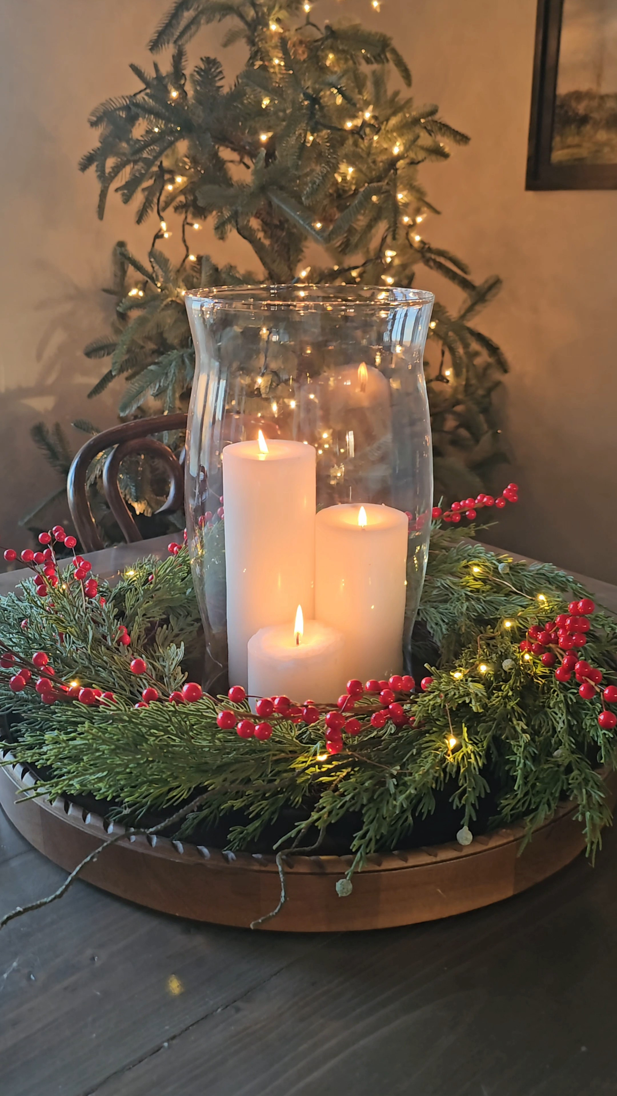 Easy Christmas centerpiece 

#LTKHoliday #LTKSeasonal #LTKHome