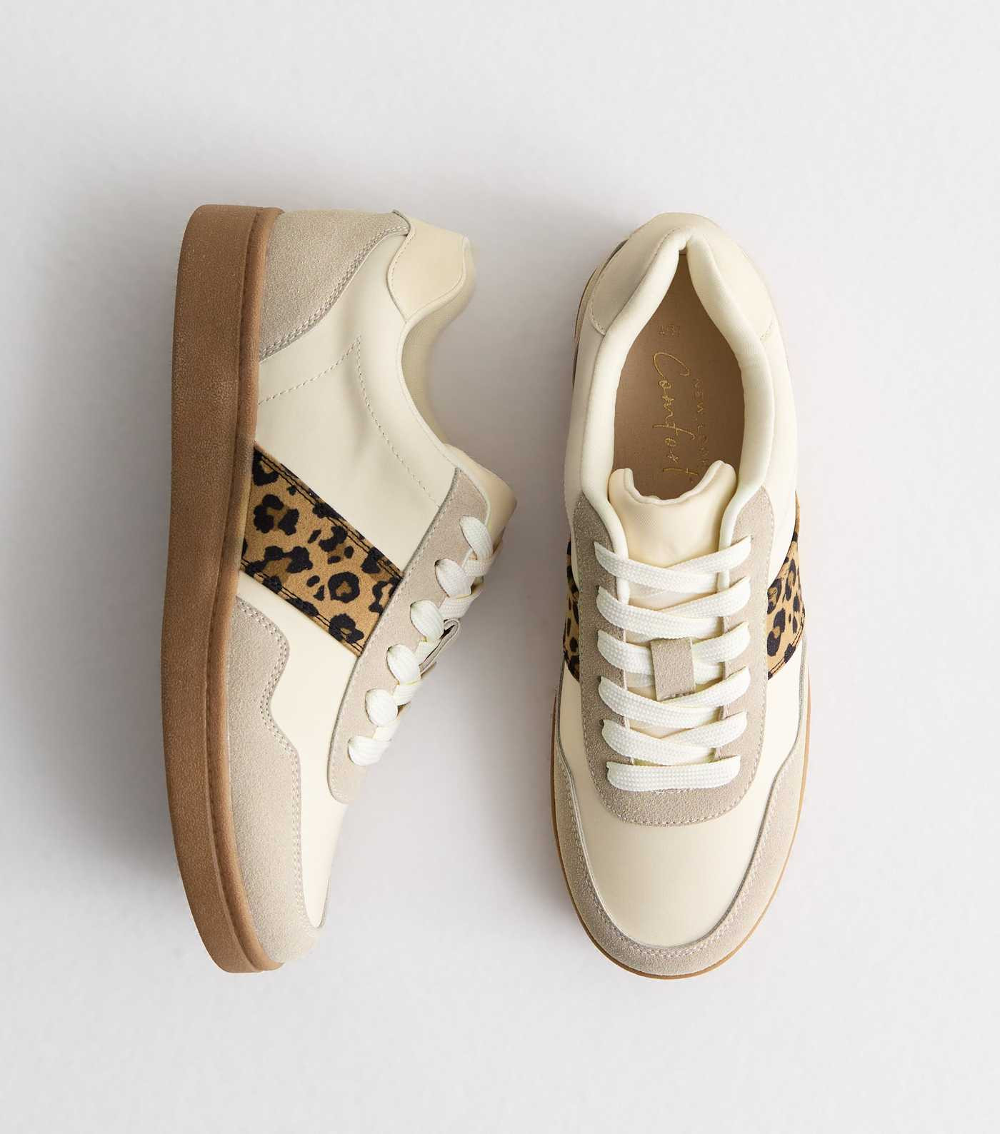 Off White Leopard Print Trim Chunky Trainers | New Look | New Look (UK)
