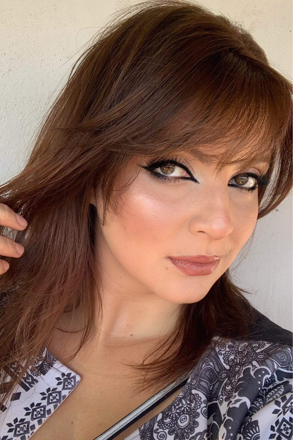 Vejam esse delineado perfeito e o iluminador da Eudora nem se fala! Eu sou simplesmente apaixonada

#LTKeurope #LTKVideo #LTKbrasil