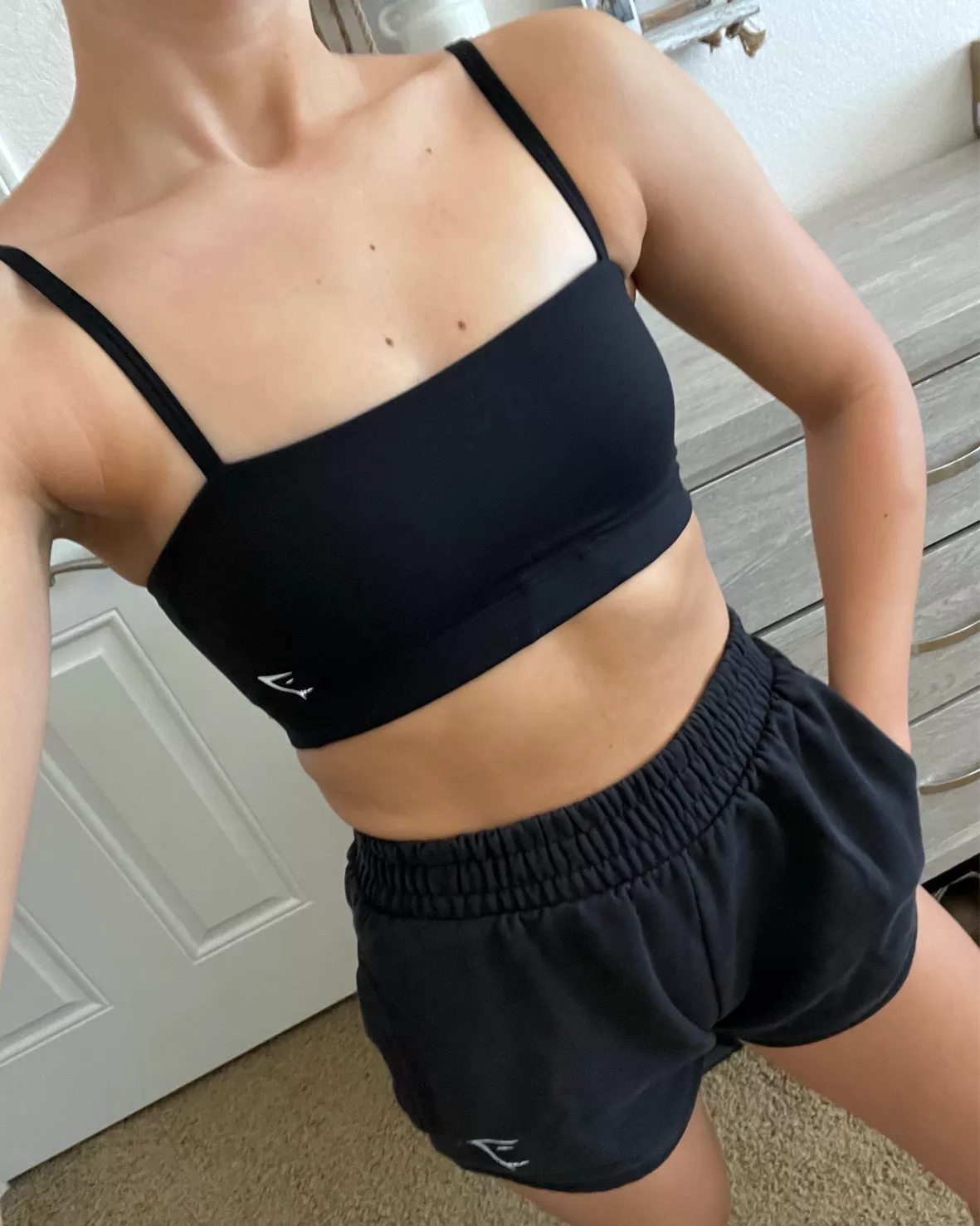 Black Gymshark Outfit Xs