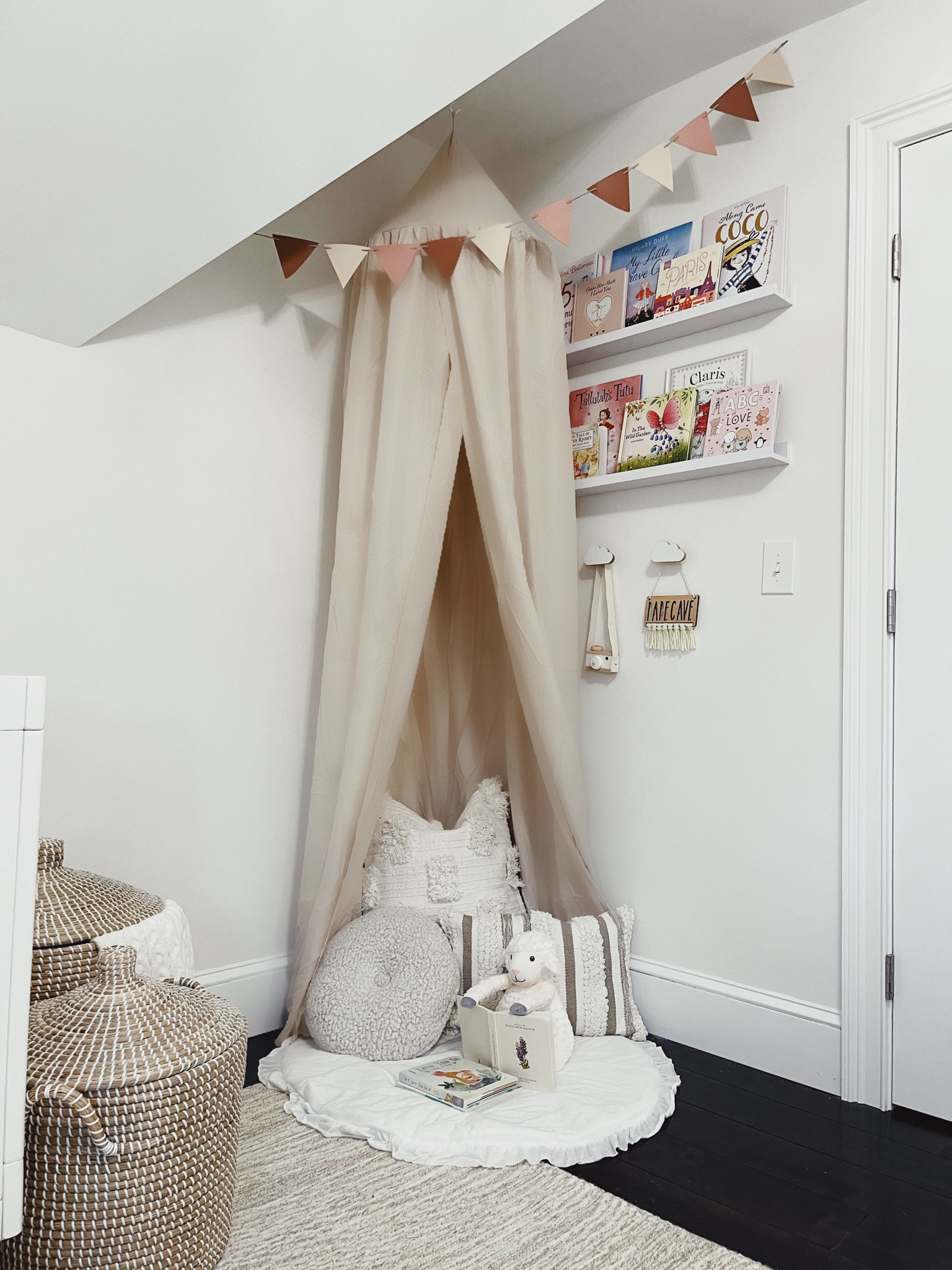 Nursery cozy nook 🤍 

#neutralnursery #girlnursery #cloudnursery #babysroom 

#LTKbump #LTKstyletip #LTKbaby