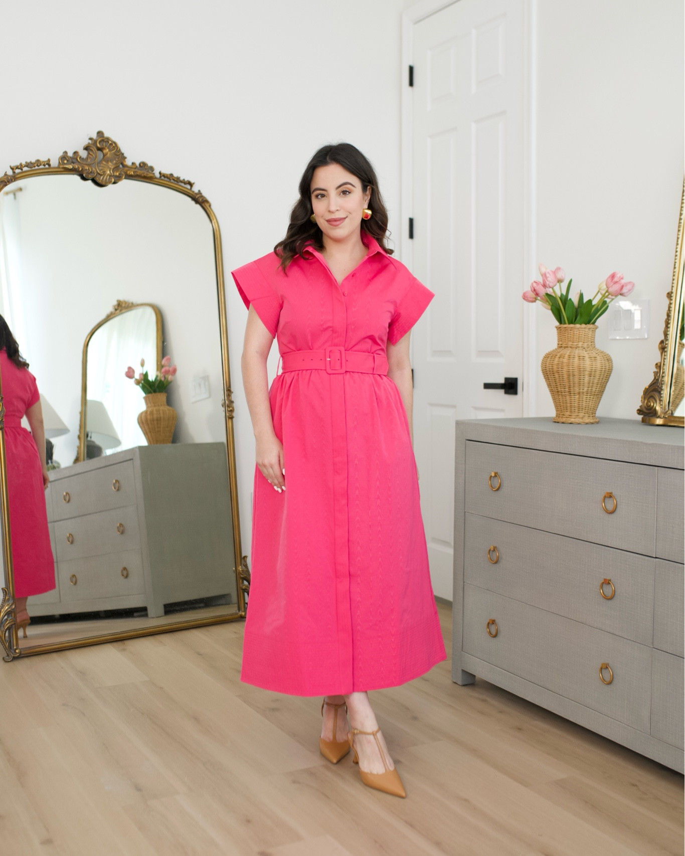 Chic & Timeless Transitional Dress! LOVE this classy @tuckernuck dress for early fall and it can be styled in many different ways for the office, weekend or date night! I’m 4 months pregnant and it looks so cute with or without a bump 🧡
#tuckernucking #tuckernuckpartner



#LTKWorkwear #LTKBump #LTKStyleTip