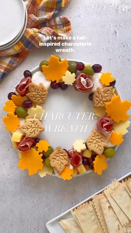 Charcuterie Wreath Recipe - Fall recipe ideas - fall recipe Inspo 

#LTKhome