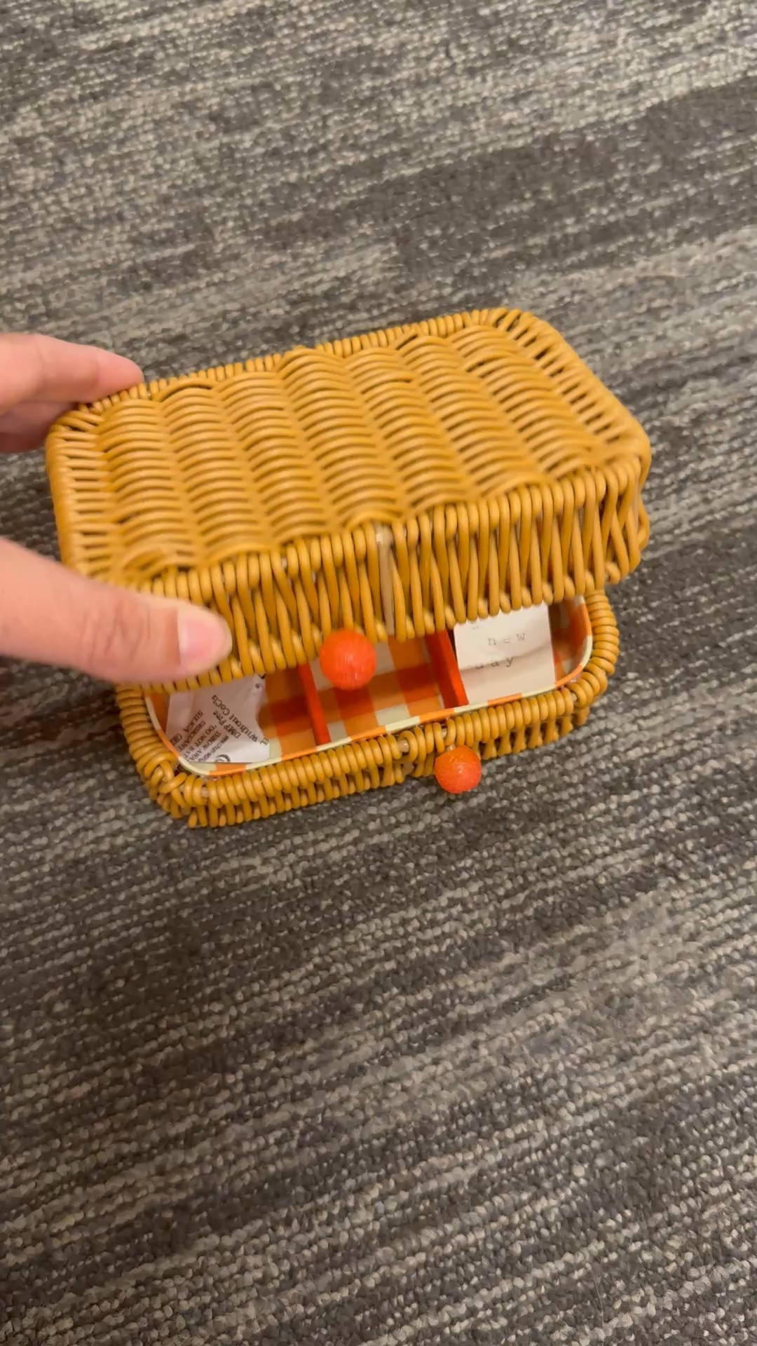 Cutest jewelry case from #targett

#LTKFindsUnder50