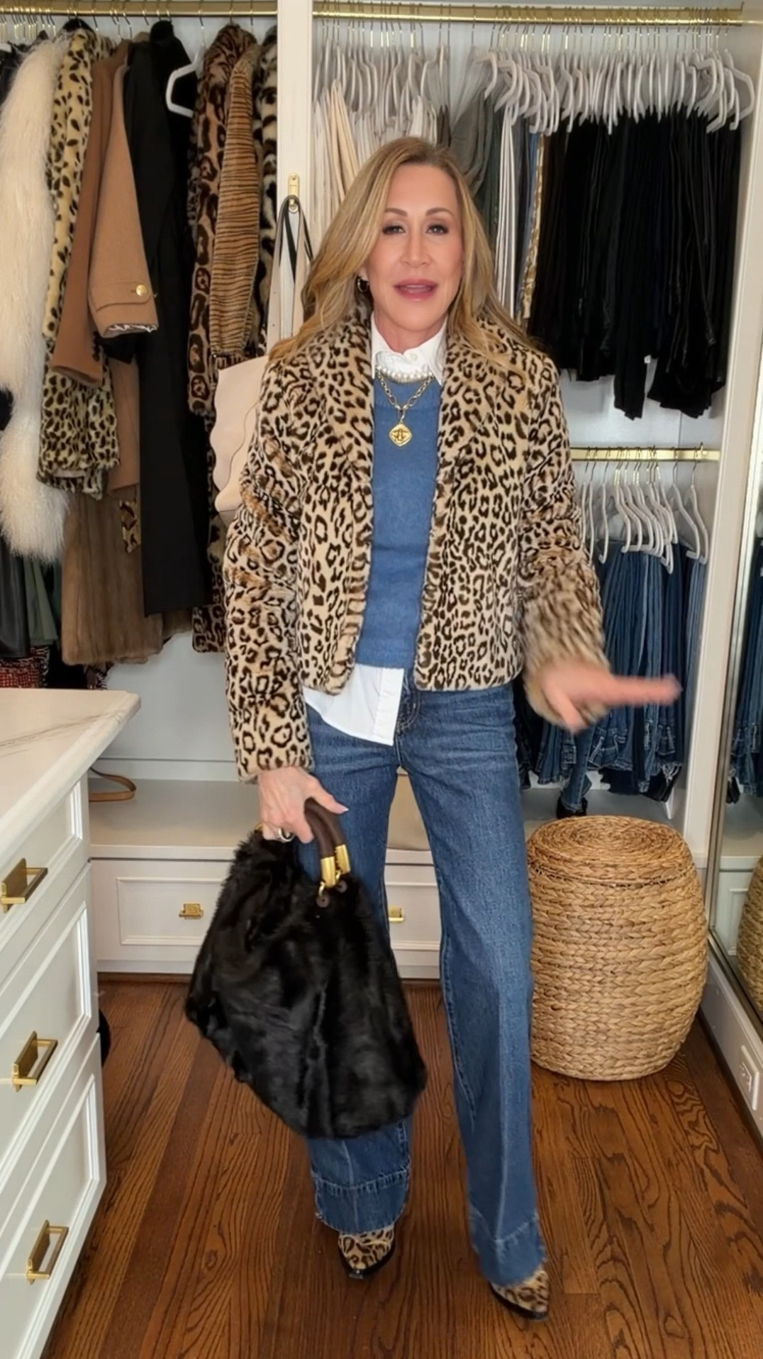 Wearing a fabulous casual winter outfit! Frame split hem jeans, blue mohair sweater, white blouse, leopard booties and short coat, a faux fur bag and necklaces from Hart!  

#LTKootd #LTKgrwm #LTKOver40