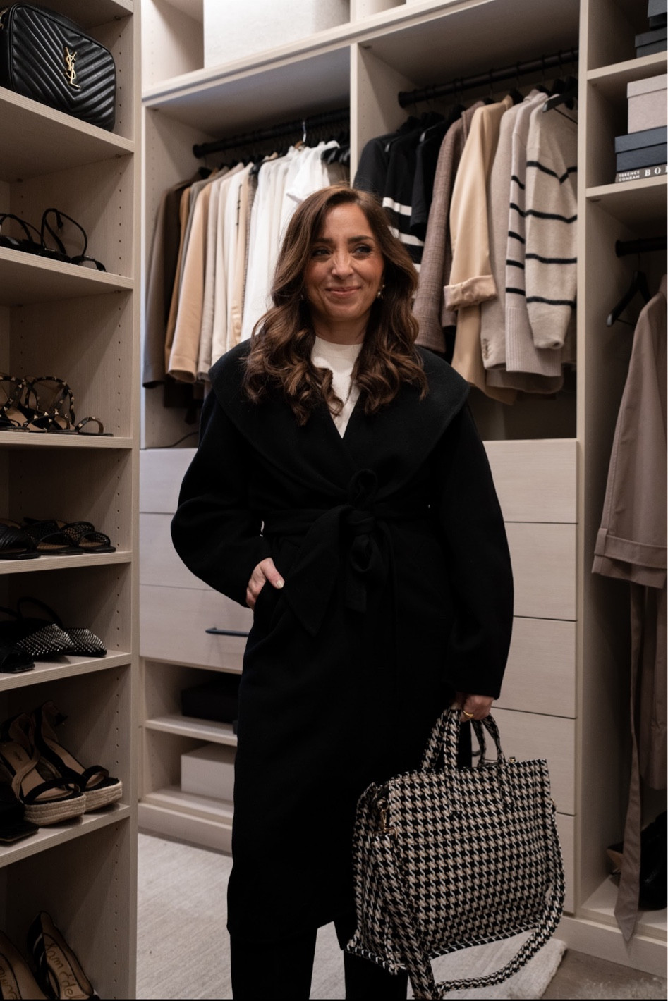 Autumn winter style, autumn winter fashion, & Other Stories, oversized black coat, white tshirt, black trousers, Canvas Tote bag 

#LTKSeasonal #LTKeurope #LTKstyletip