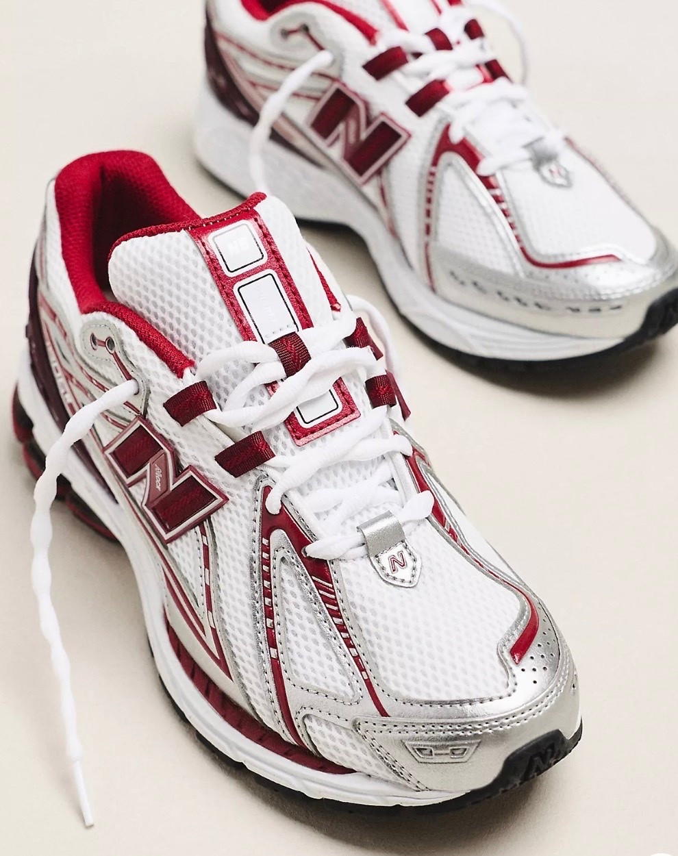 New balance sneakers
Fall sneakers